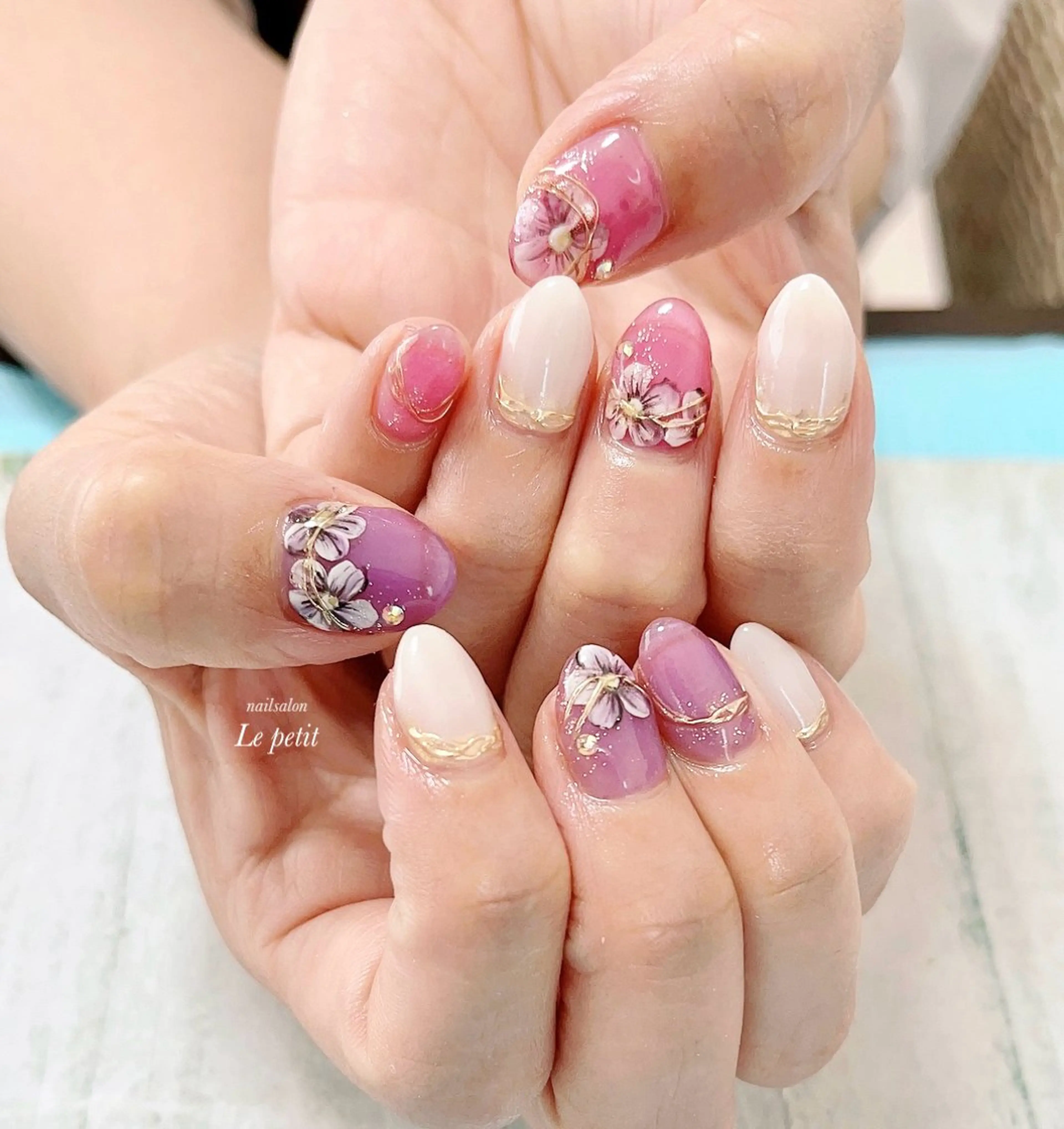 ネイル 石野 広佳のネイルデザイン