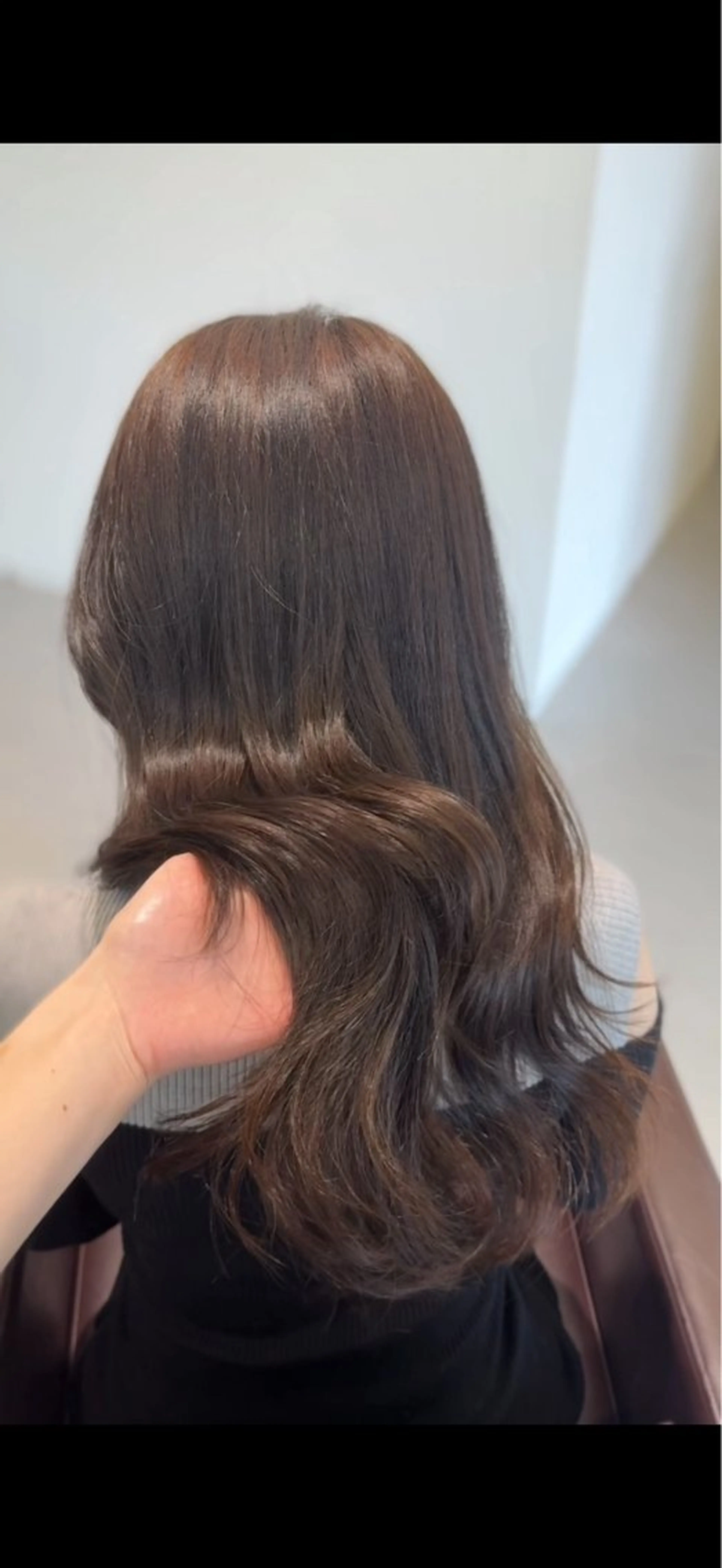 ロング ヘアカラー ️🫧透明感カラー& 髪質改善🎀いさきのヘアスタイル