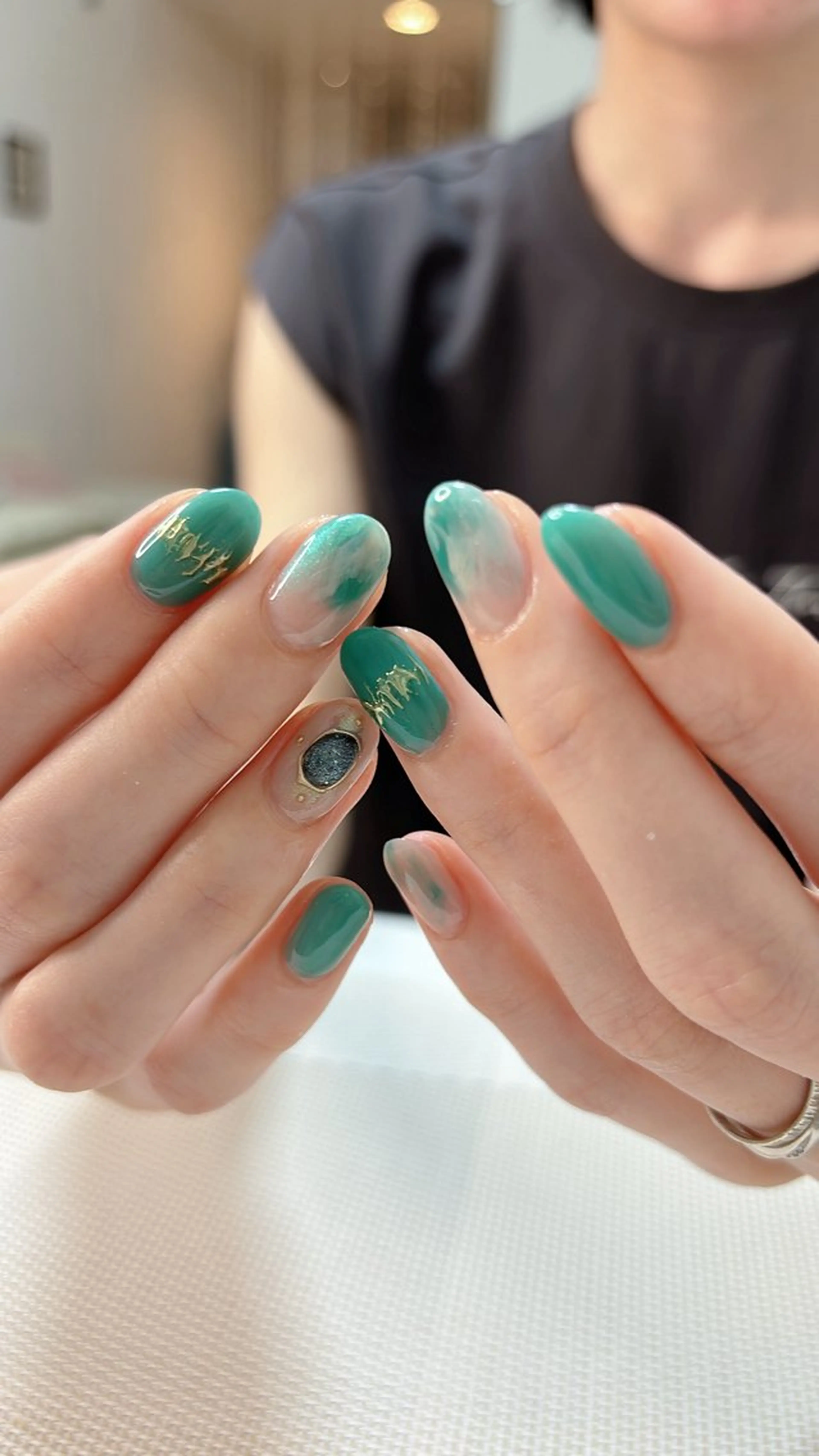 ネイル ネイルサロンD&D所属・劉 丹丹のネイルデザイン