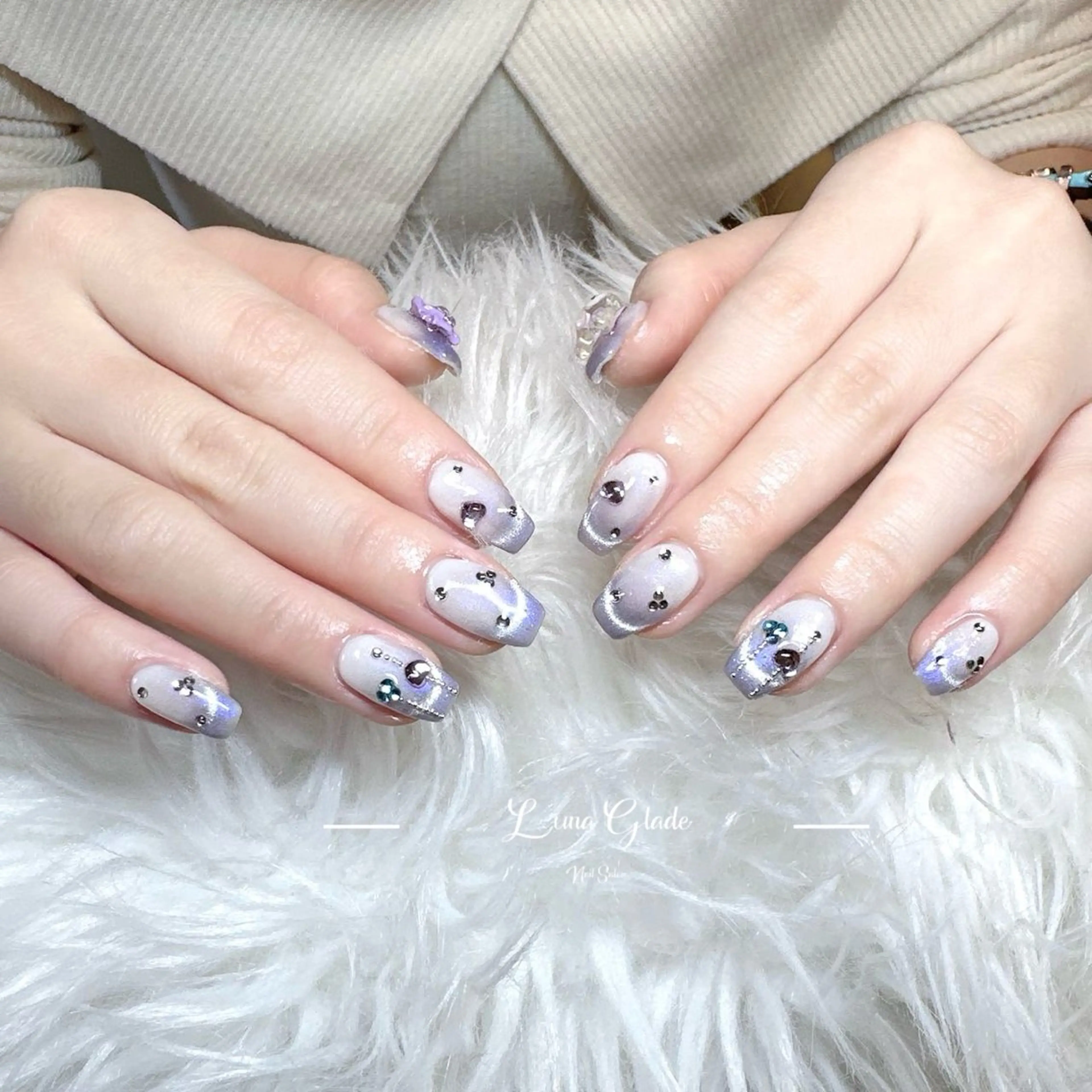 ネイル ハンドネイル Luna Gladeのネイルデザイン