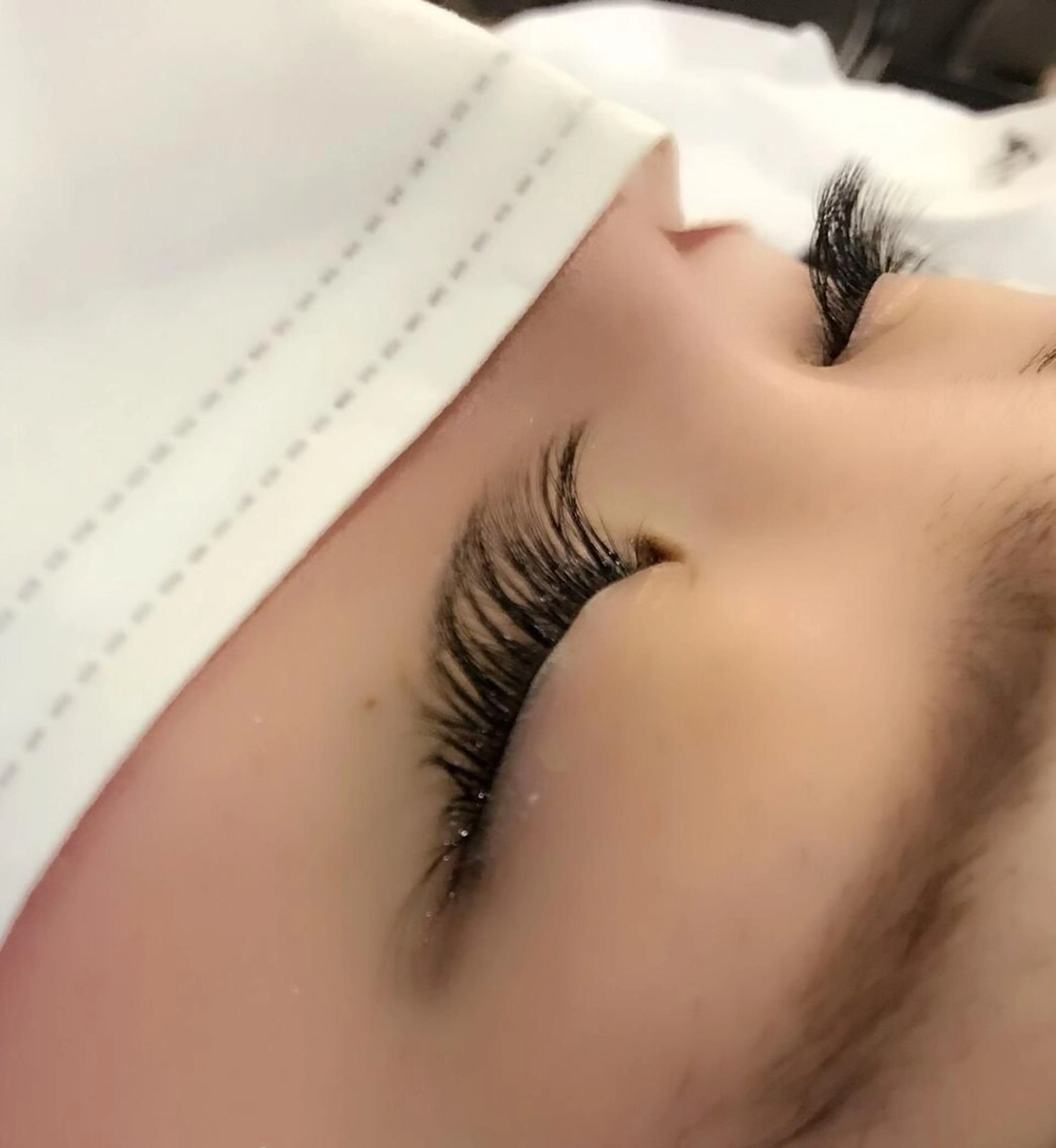 マツエク・マツパ 保子 祐里香のヘアスタイル