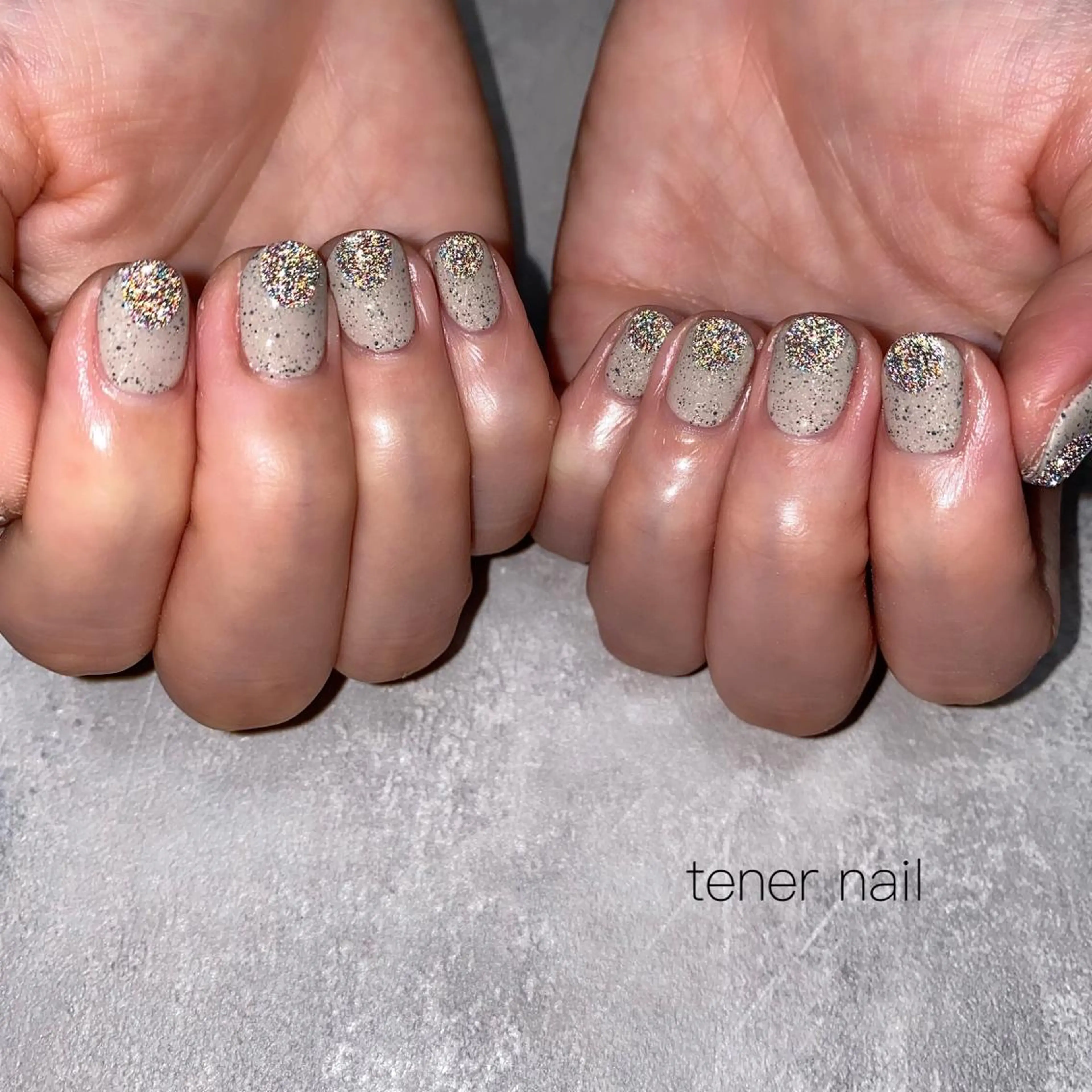 ネイル フラッシュネイル フレンチネイル ジェルネイル ラメ(グリッター) ぷっくりネイル テネルネイル tener nailのネイルデザイン