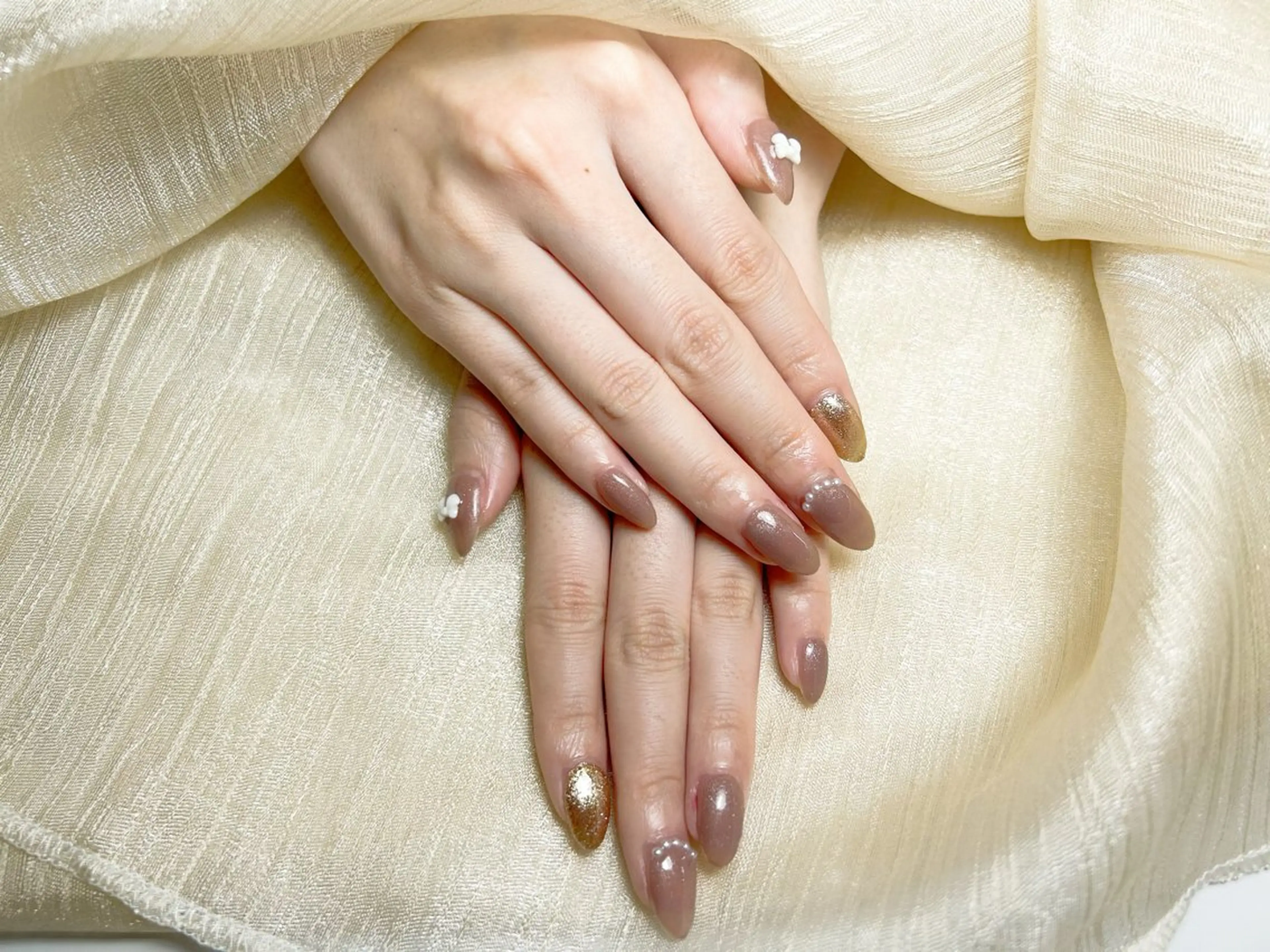 ネイル モナ& ナナのネイルデザイン