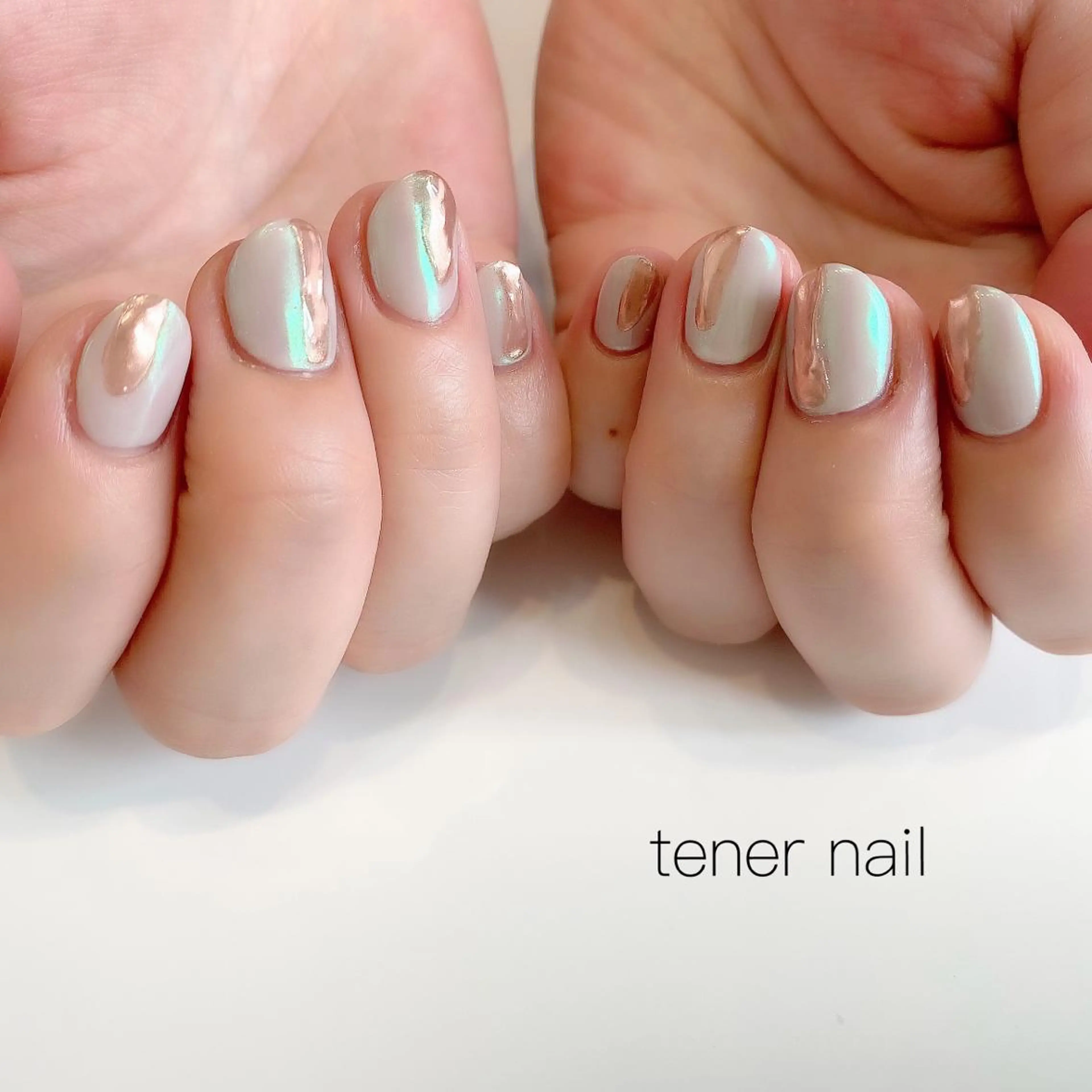 ネイル オーロラネイル ミラーネイル テネルネイル tener nailのネイルデザイン