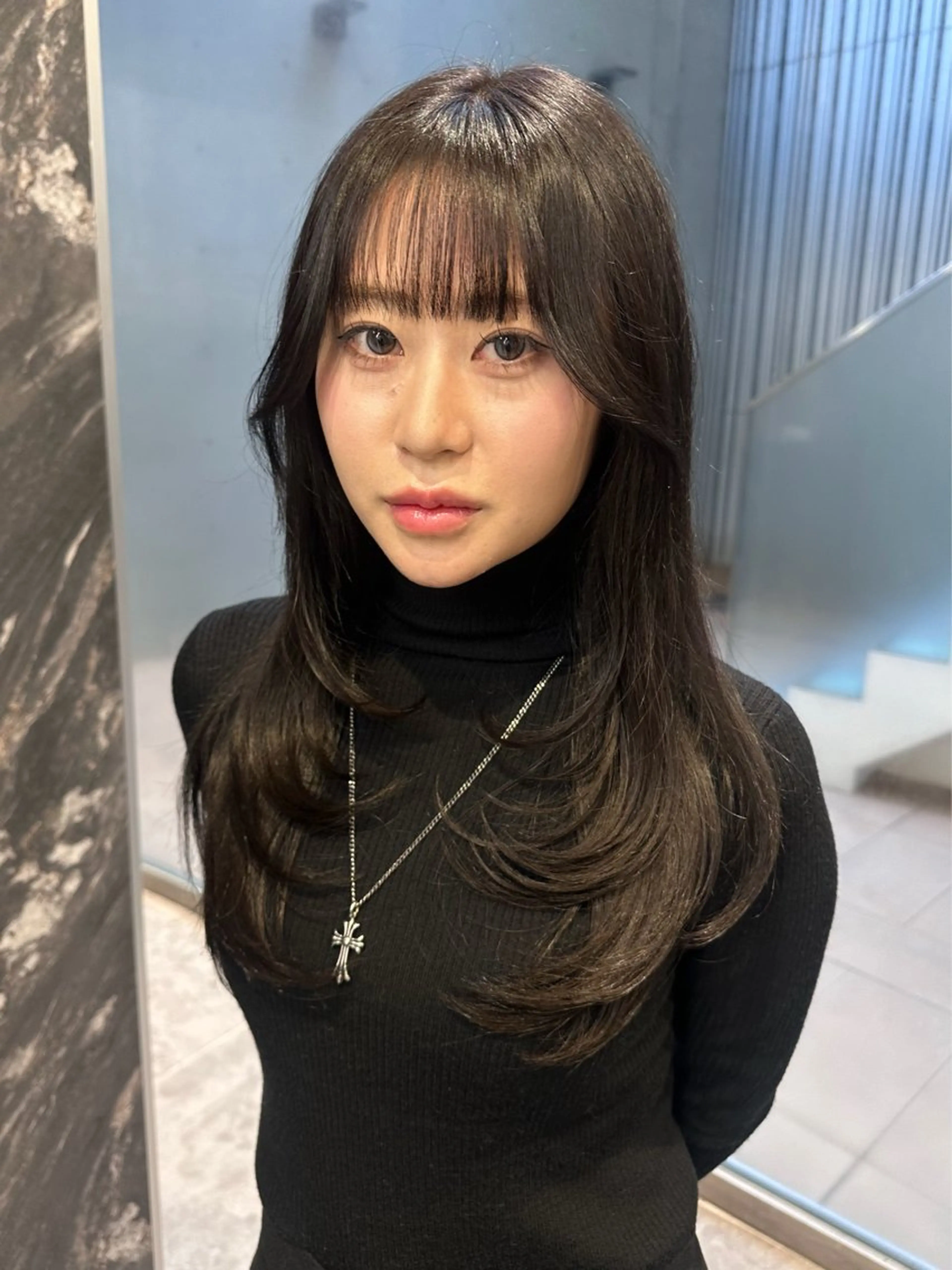 セミロング カラー カット ヘアカラー トリートメント RiA/レイヤーカッ ト/ハッシュカットのヘアスタイル