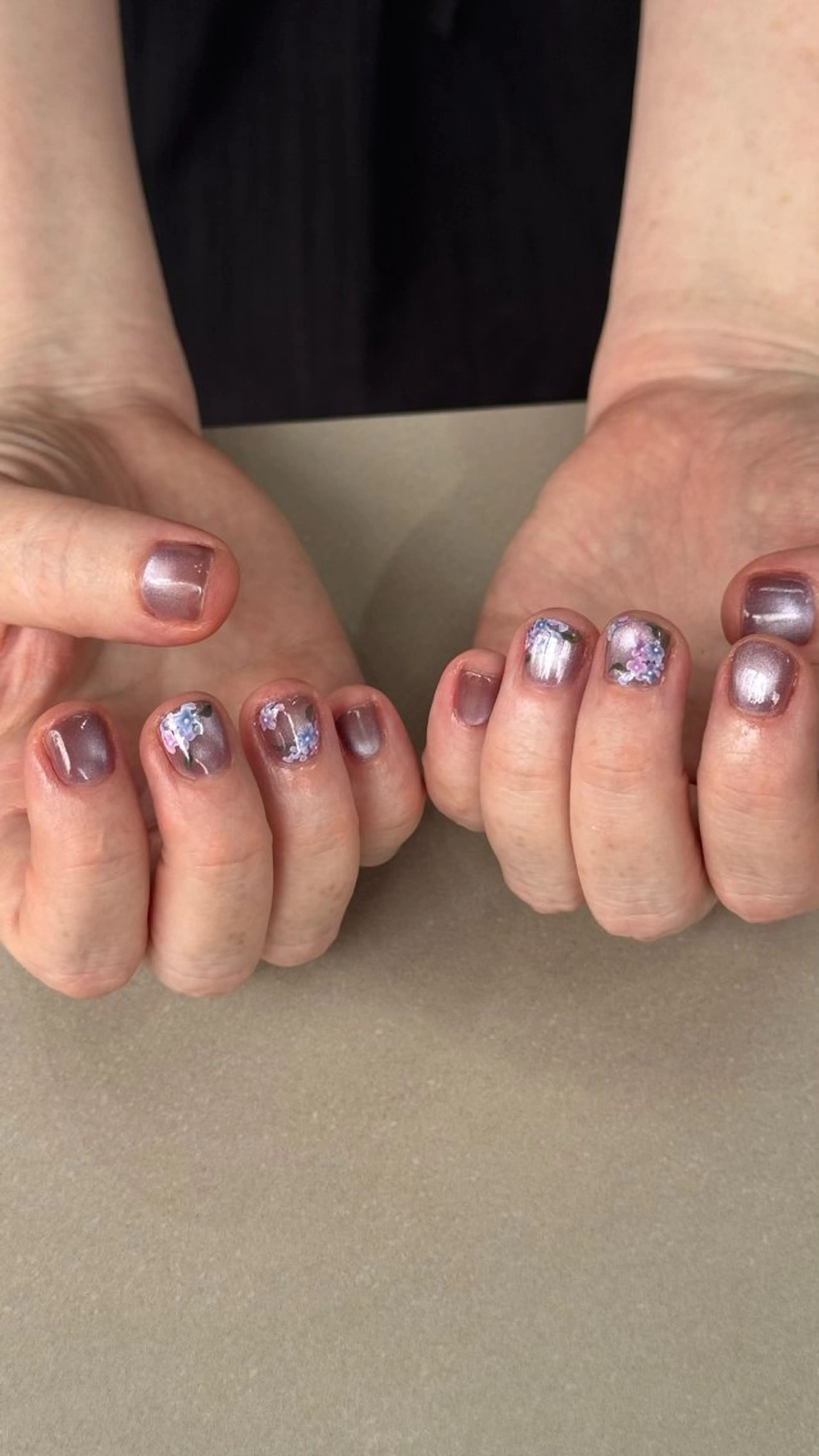 ネイル アートネイル Momoka ネイリスト福岡/薬院のネイルデザイン