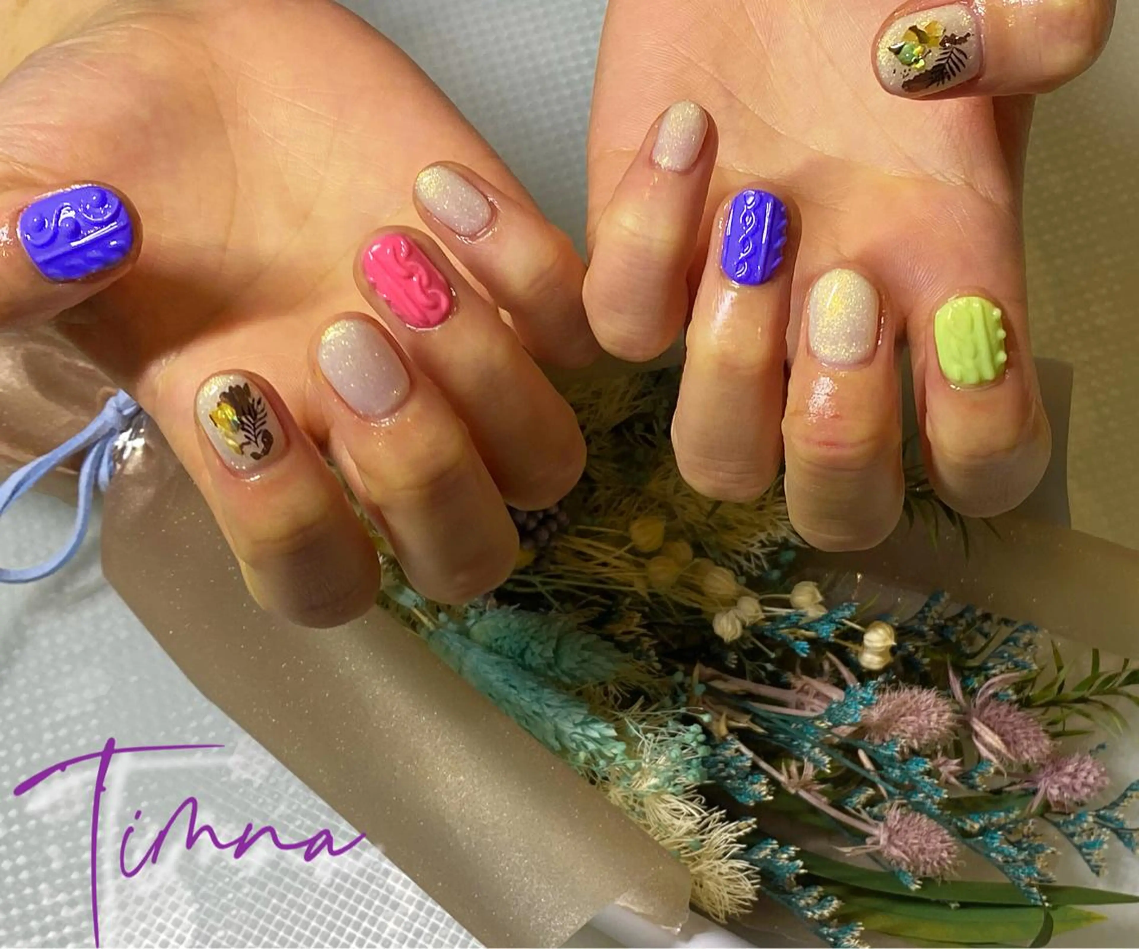 ショート ハンドネイル NAILSALON 🍔Timna🍟のネイルデザイン