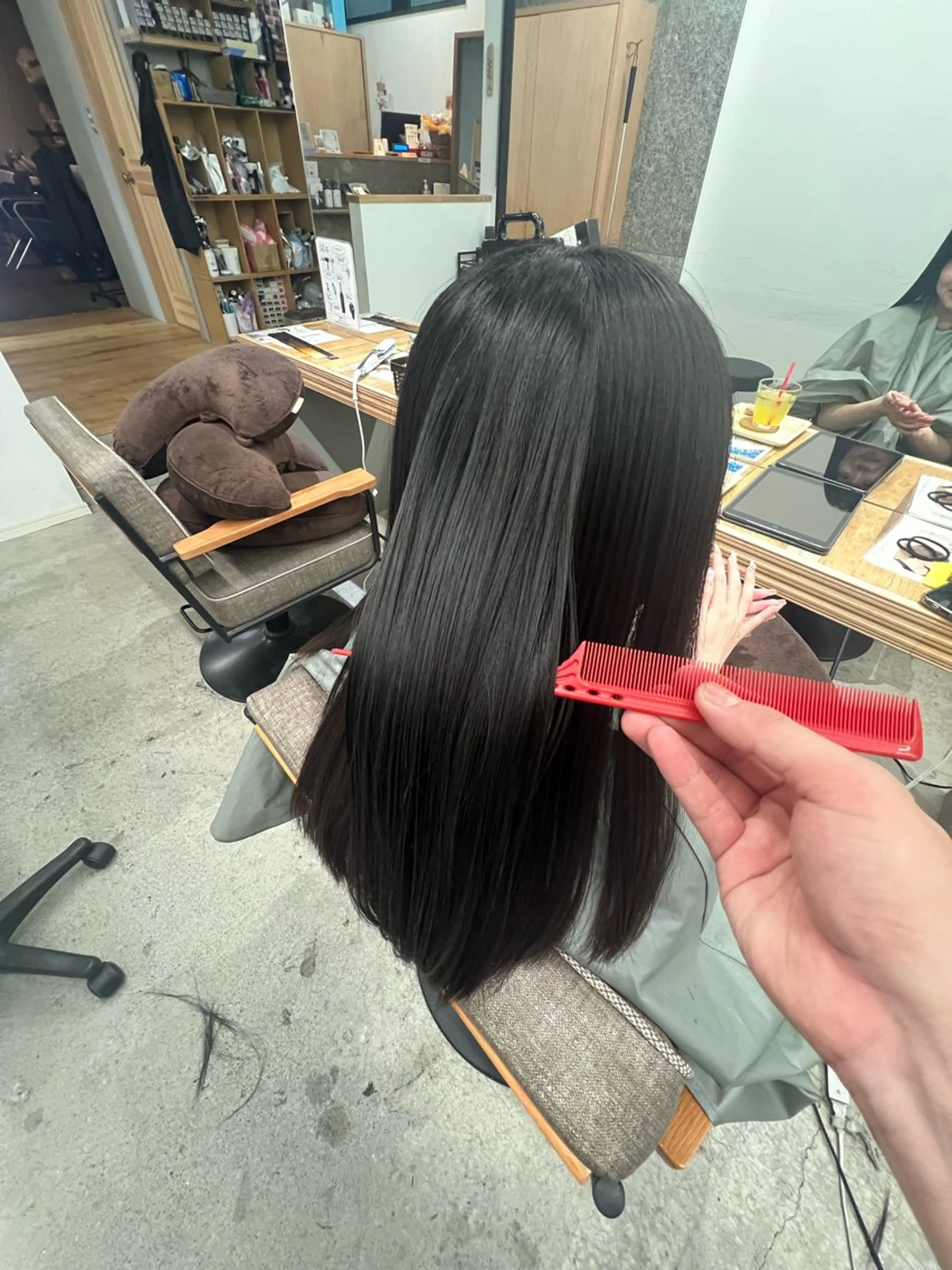 ロング ヘアカラー 縮毛矯正 髪質改善 カラーJILLのヘアスタイル