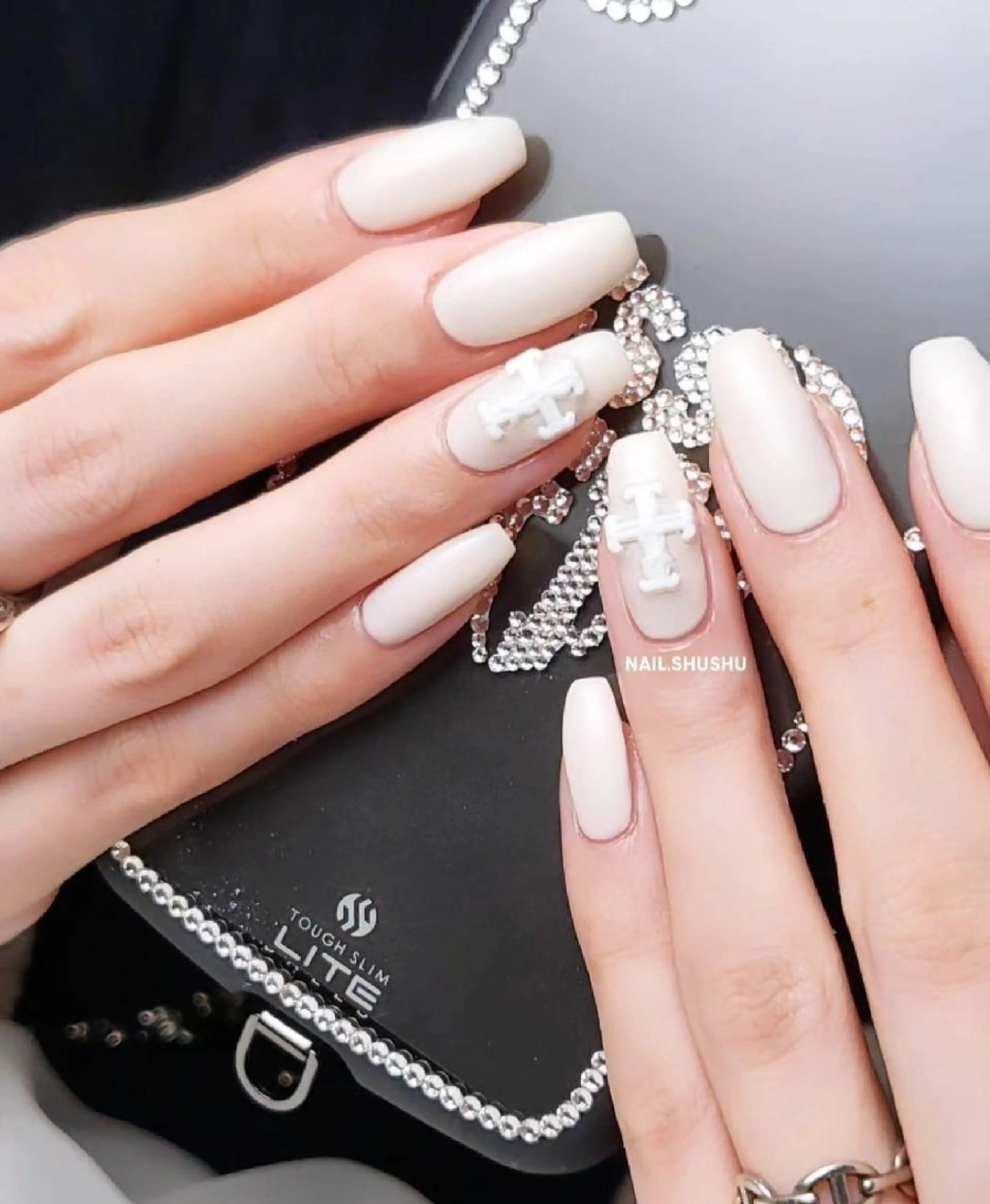 ネイル 持ち込み ニュアンスネイル ワンカラーネイル シンプルネイル 冬ネイル 3dパーツ/流行り 👧shushu❤️のネイルデザイン