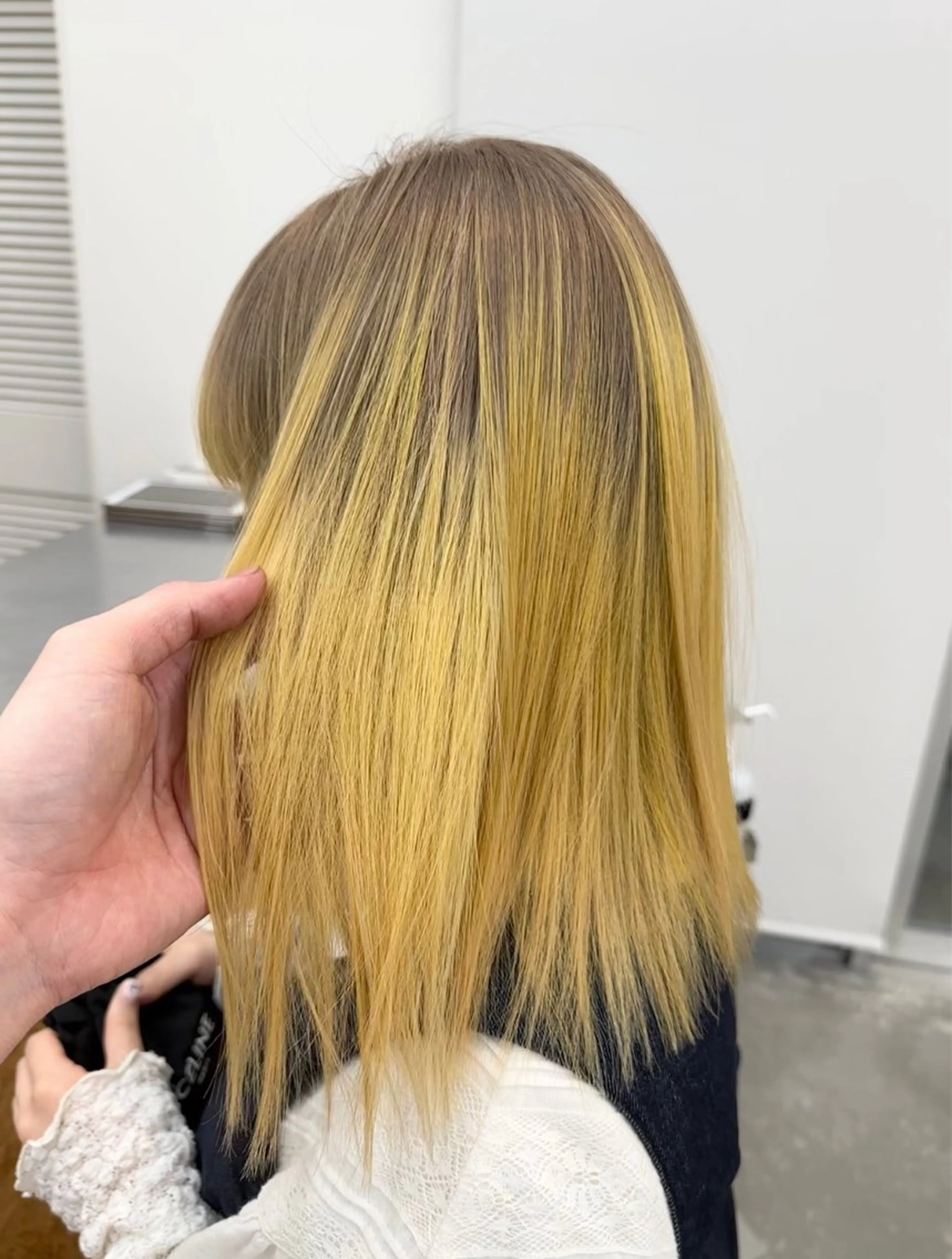 ミディアム 松井 佑太のヘアスタイル