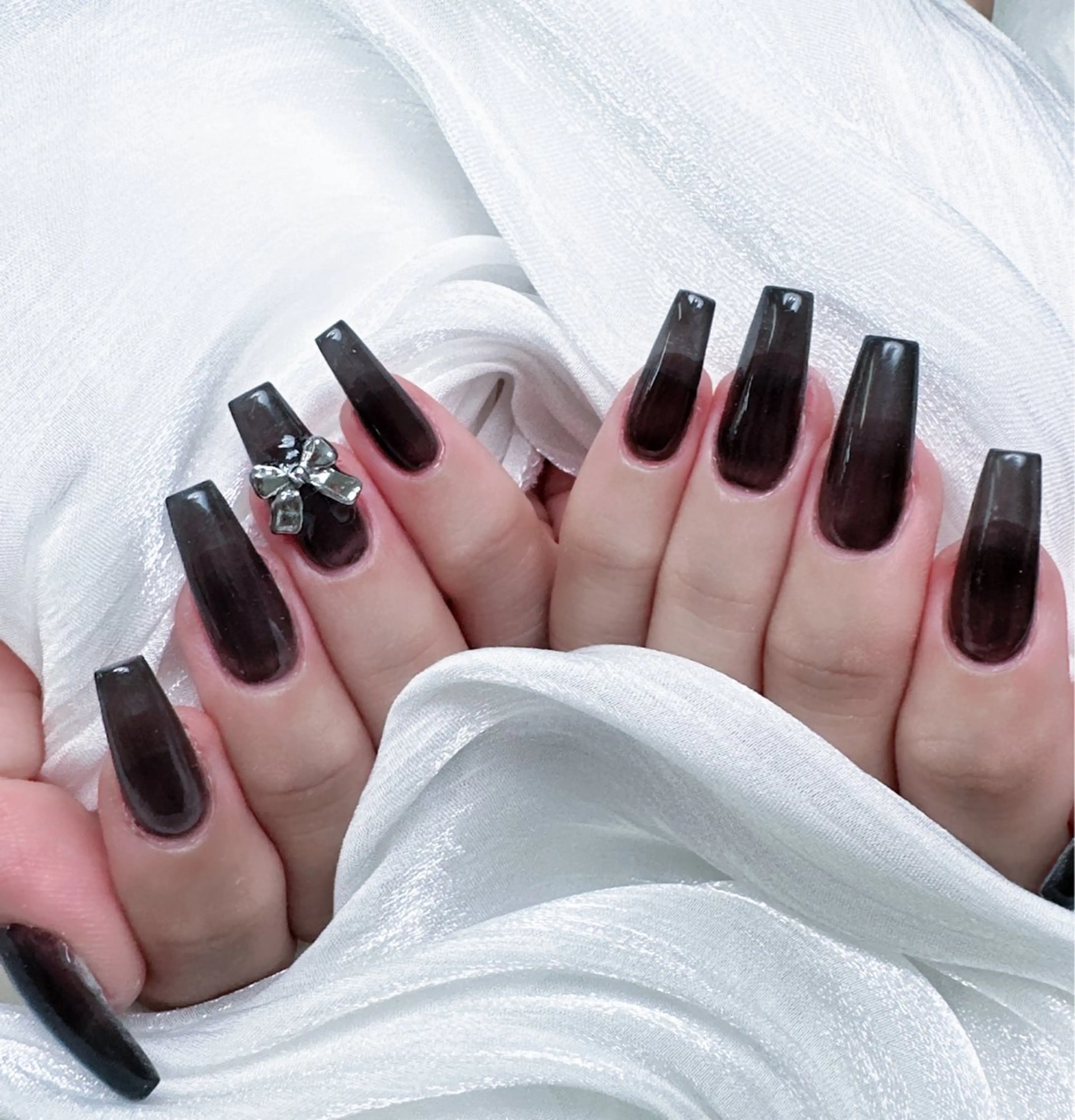 ネイル ハンドネイル M🌷nail 長さだし専門店のネイルデザイン