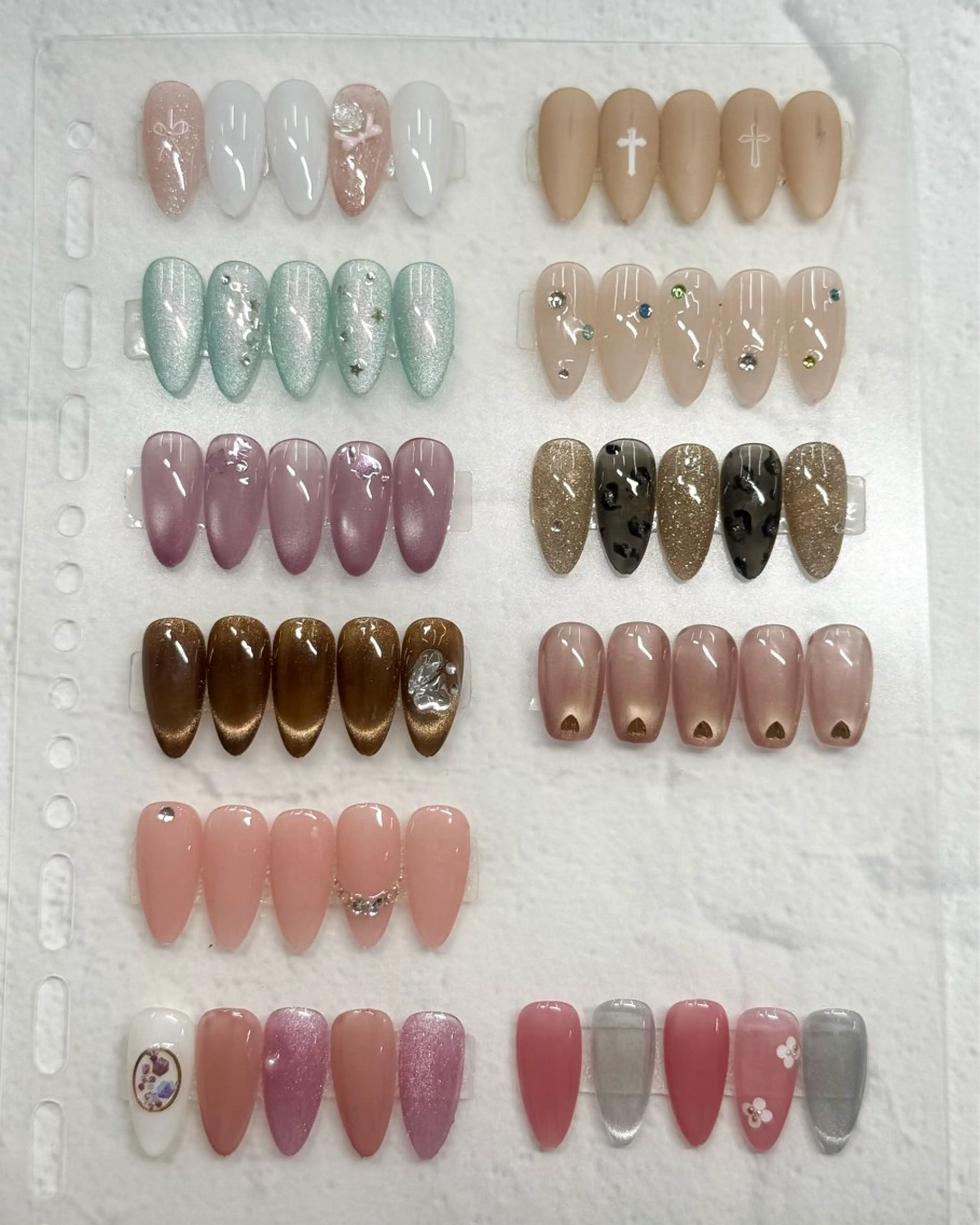 定額シンプルデザイン【オフあり】の写真