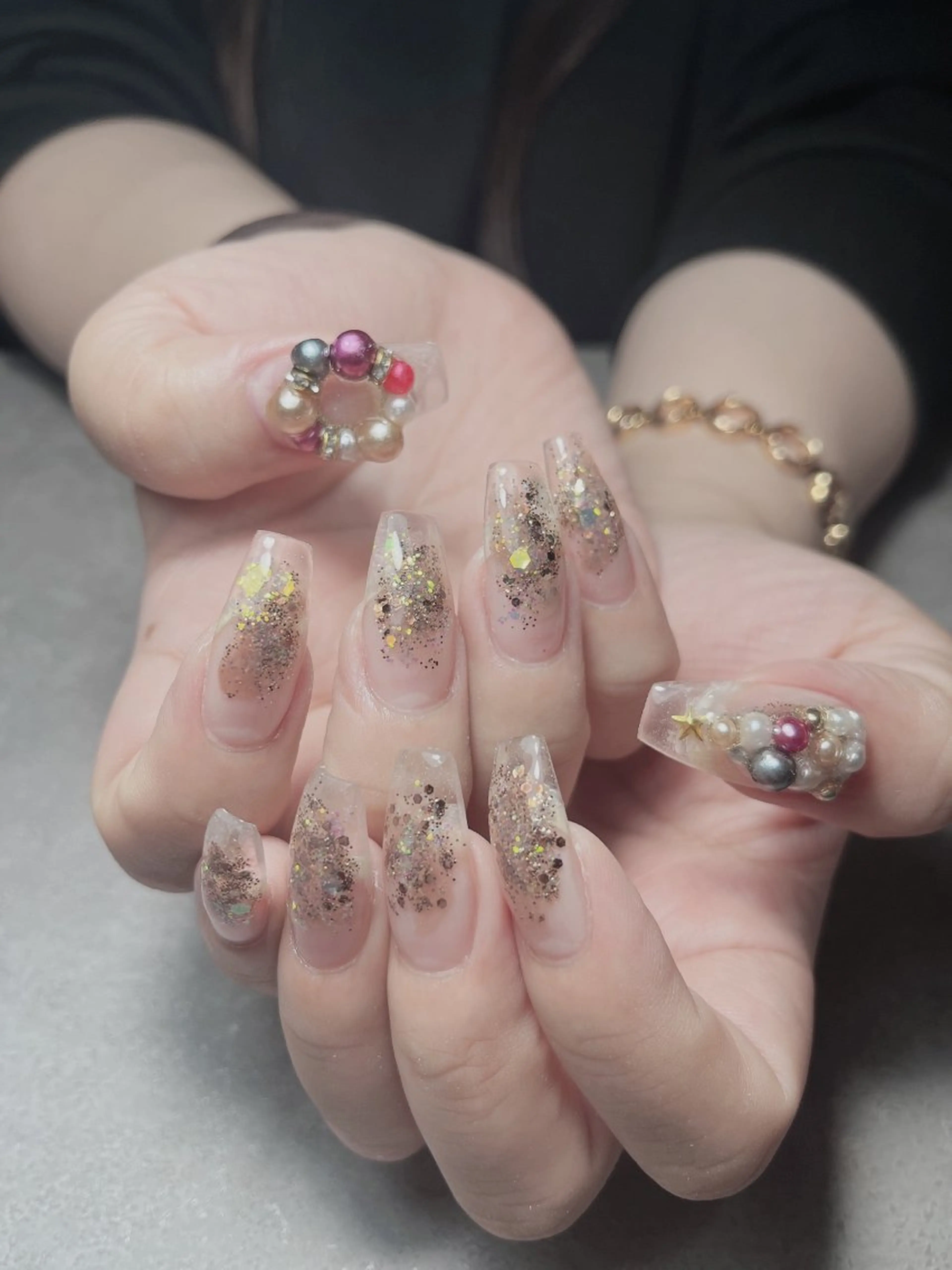 ネイル アートネイル スカルプネイル ハンドネイル cherie nail所属・馬場 鮎のエステ・リラクイメージ