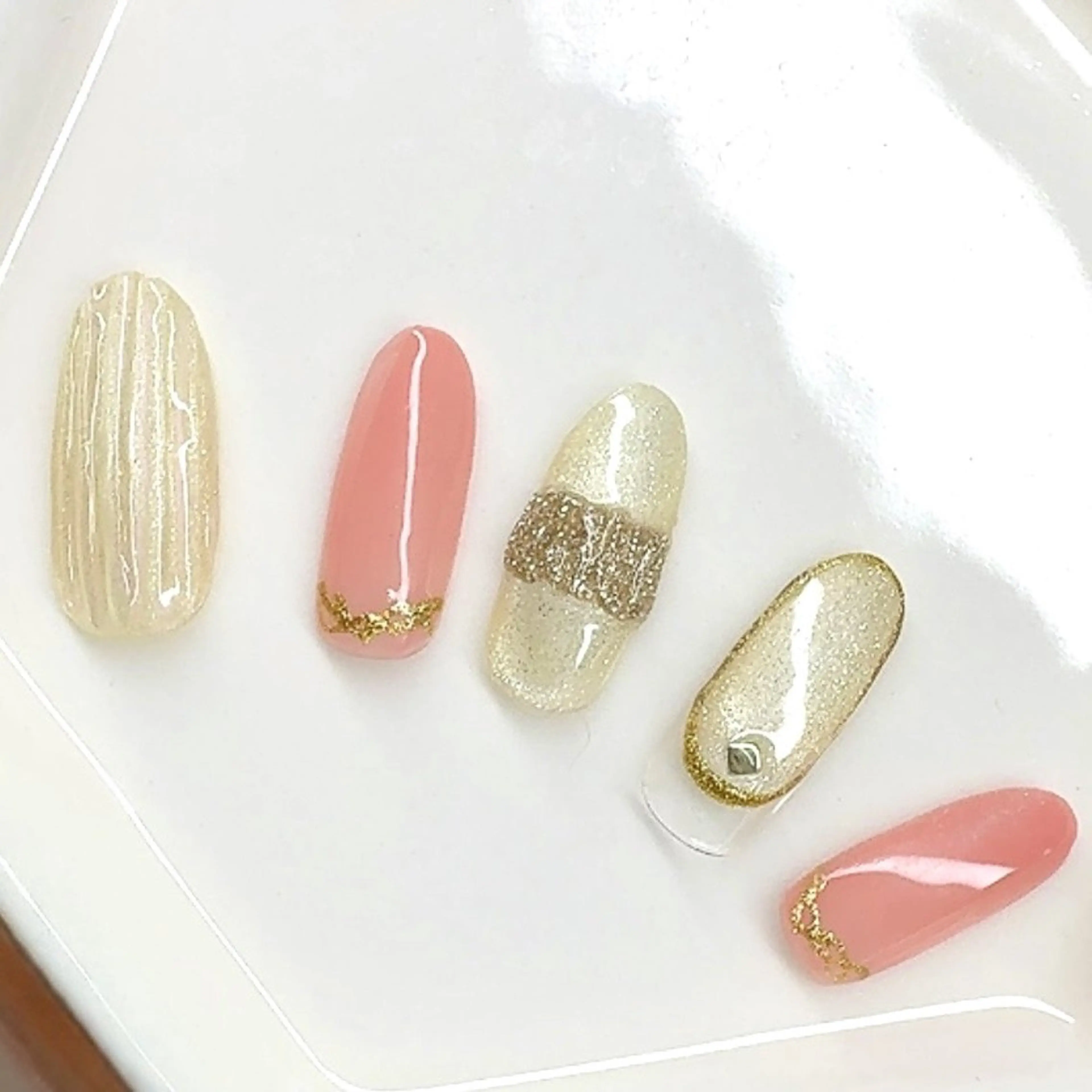 ネイル ハンドネイル 本間 いつみのネイルデザイン