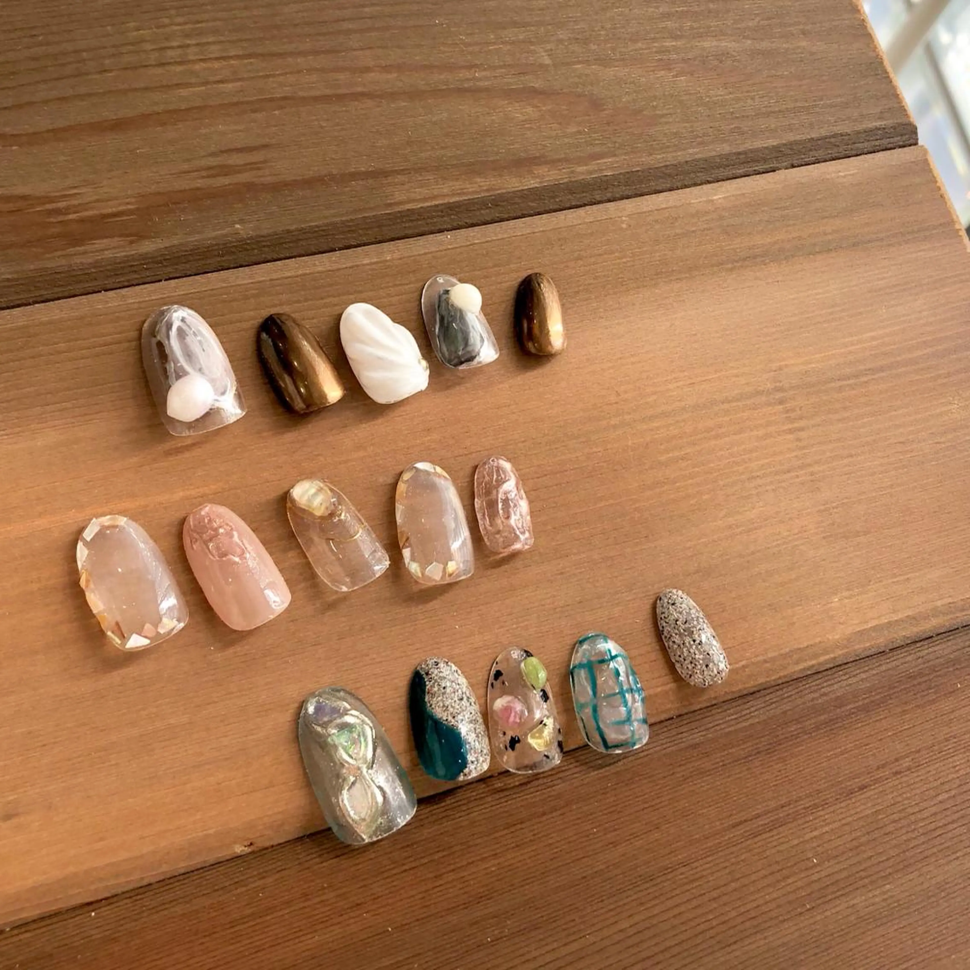 ネイル le'a moe KONAMIのネイルデザイン