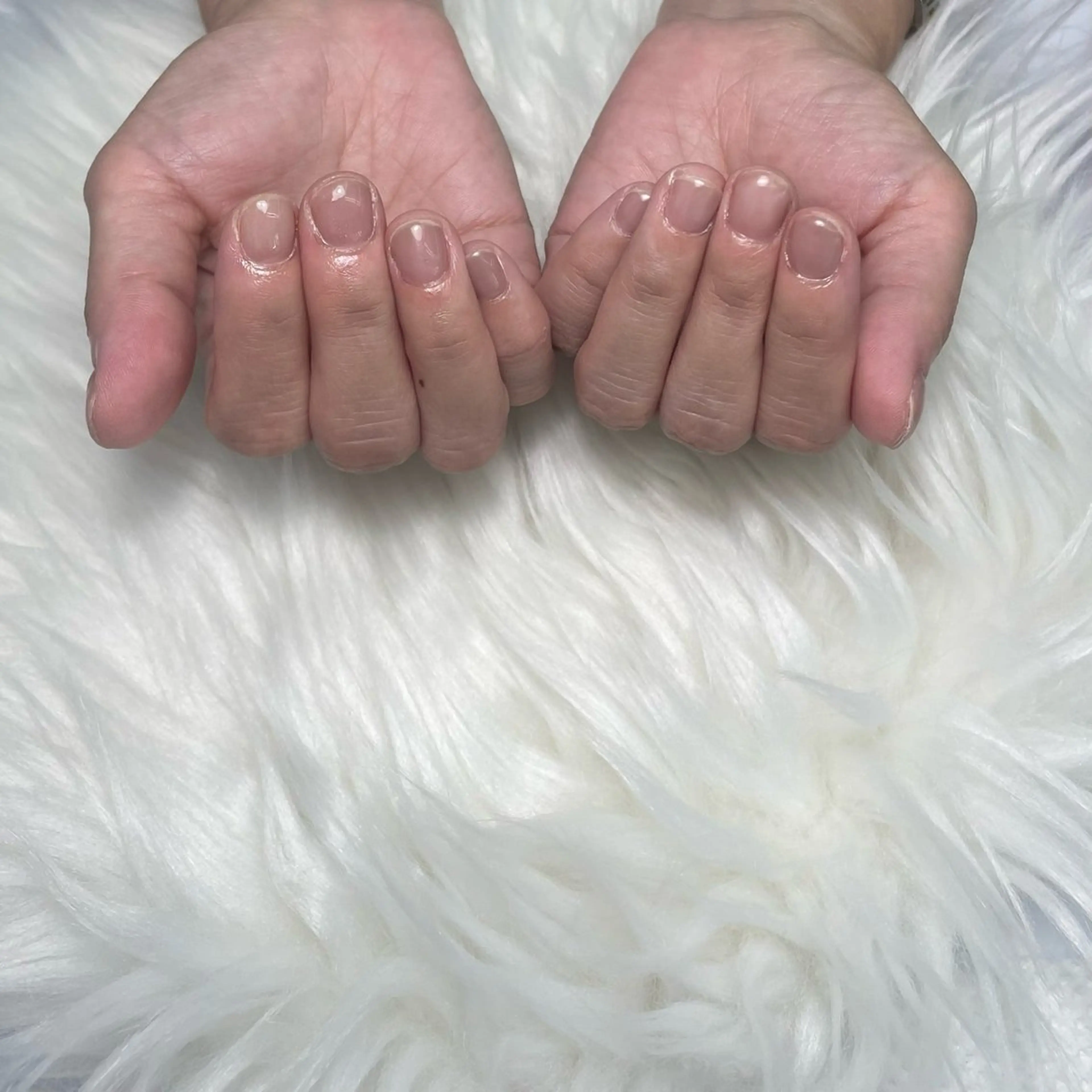 ネイル ワンカラーネイル シンプルネイル ハンドネイル Queen Stella所属・Quee Stllaのネイルデザイン