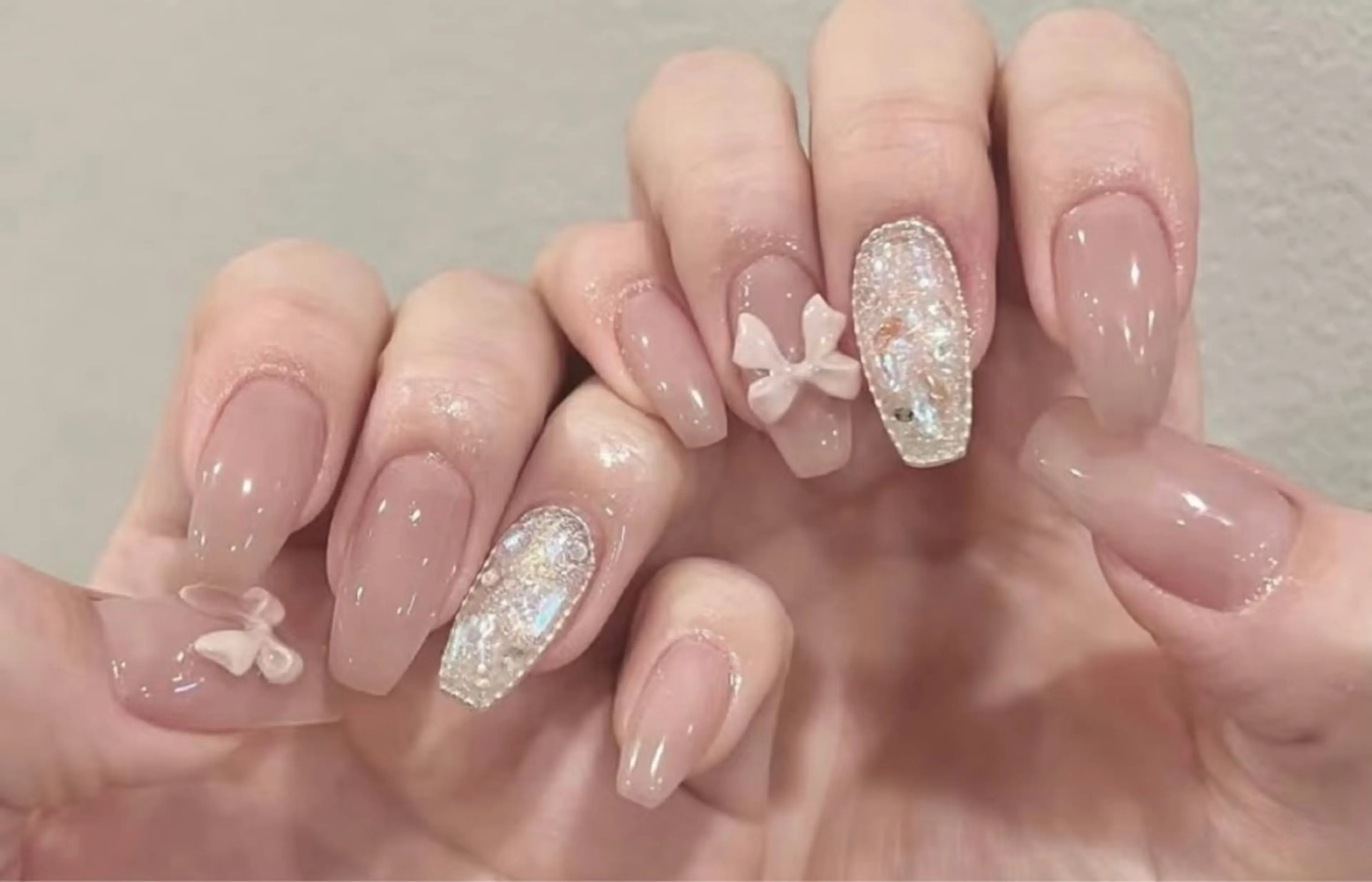 ネイル オーロラネイル べっ甲ネイル チークネイル 成人式 長さ出し ハンドネイル ハンドケア For you. Nail Salonのネイルデザイン