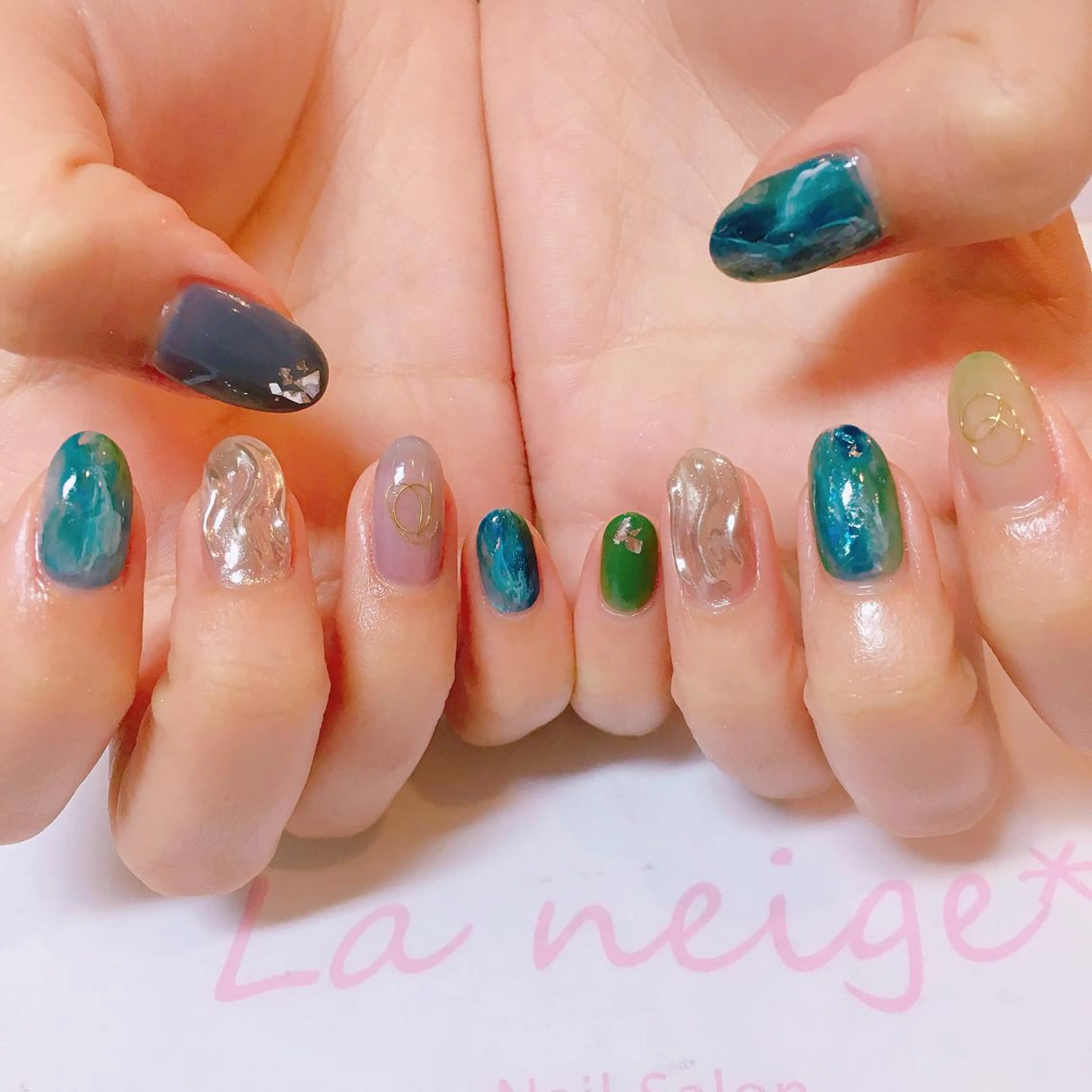 ネイル La neige* yuki 🐩🌙のネイルデザイン