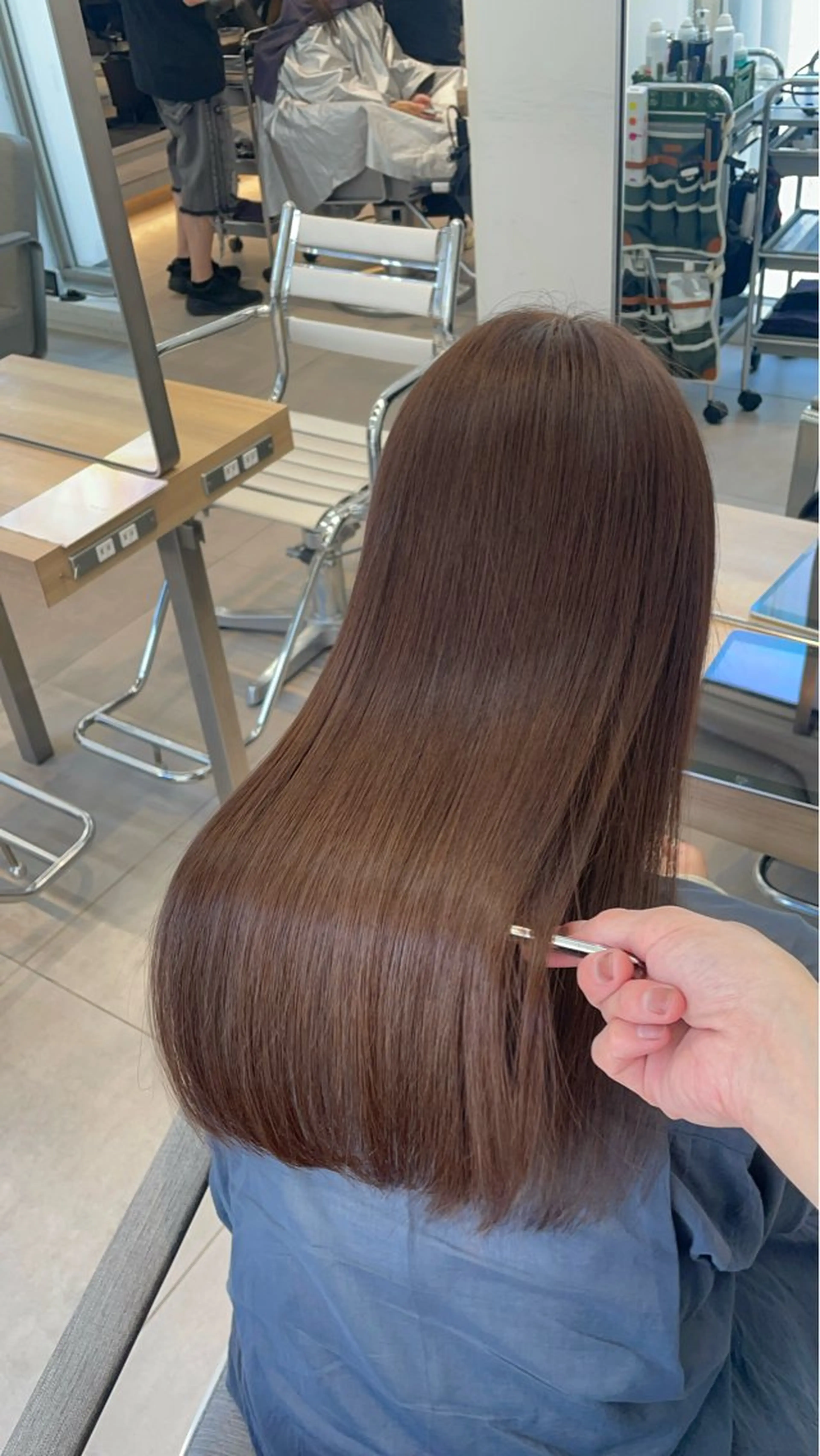 ロング ✨髪質改善✨美髪 矯正🫧小泉のヘアスタイル