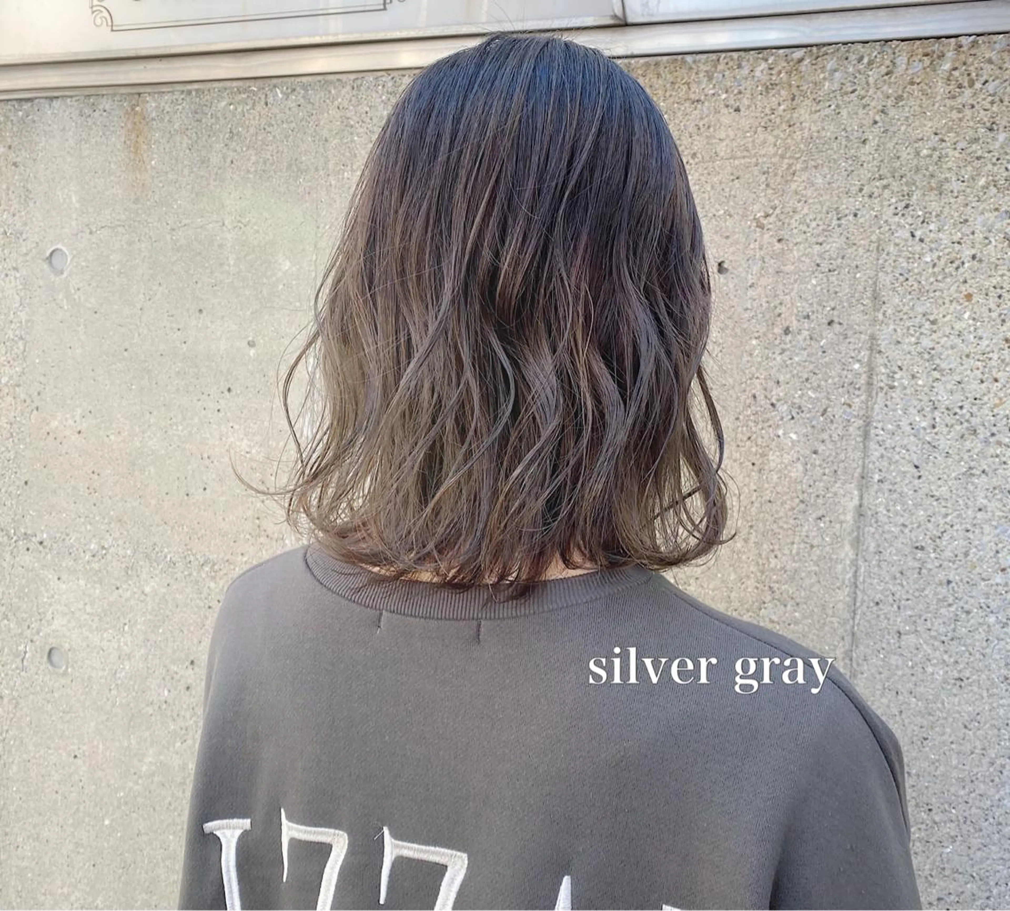 セミロング カラー グラデーションカラー ハイライトカラー ハイライト ブリーチ指名 NO1🌈SAKIのヘアスタイル