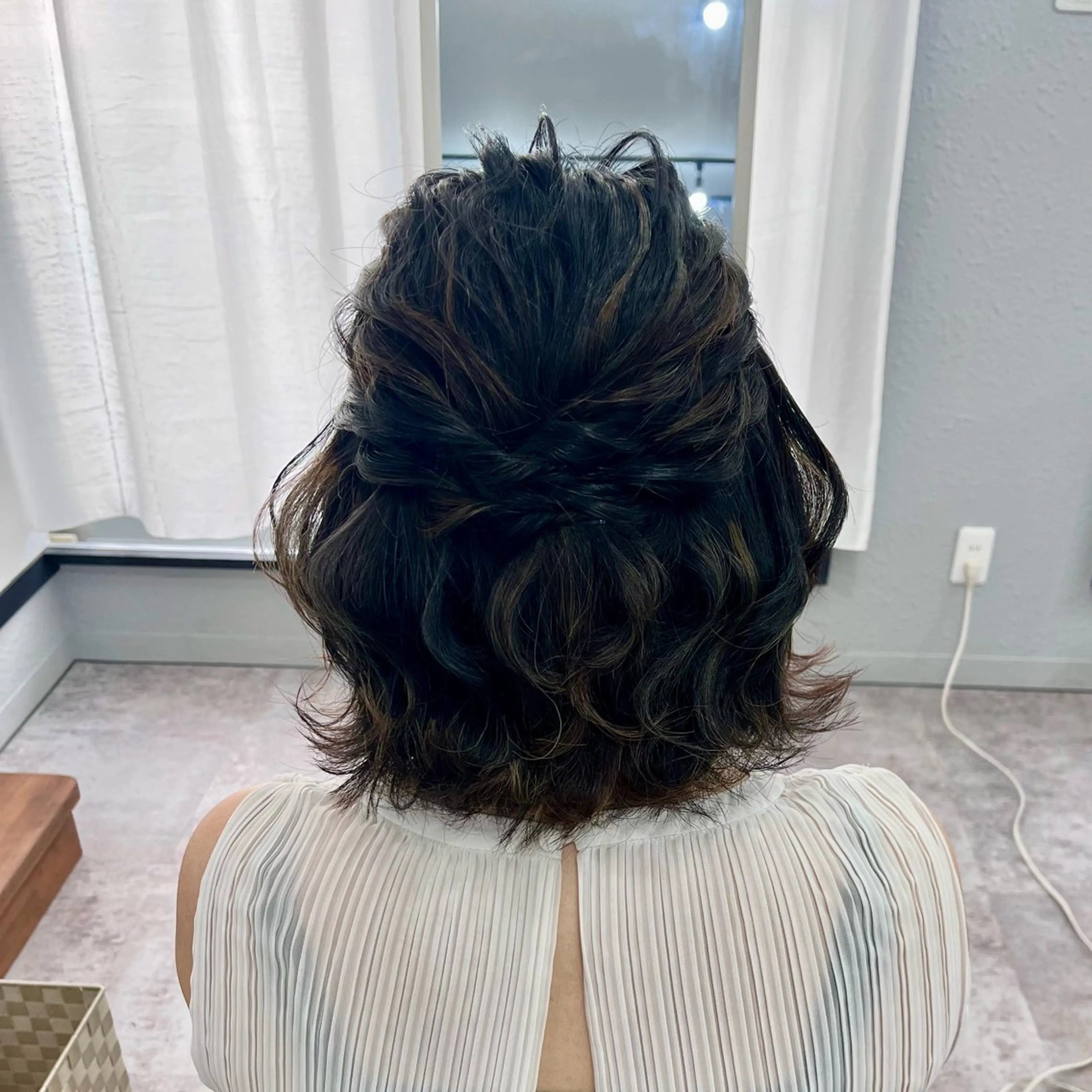 ショート ヘアアレンジ ハーフアップ 玉城 里奈のマツエク・マツパデザイン