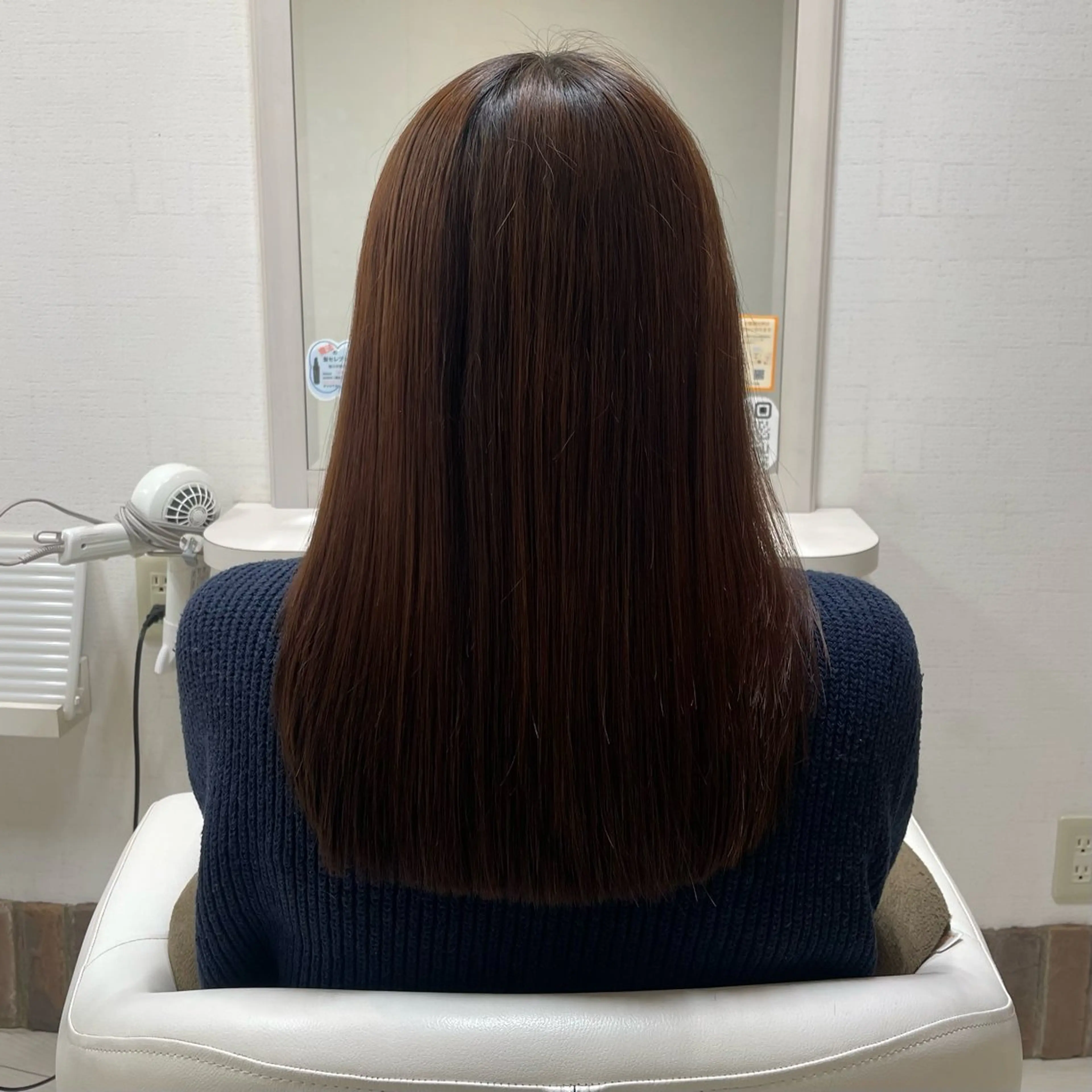 セミロング レイヤーカット アミーベル🧸🧡 本店✂️しおりのヘアスタイル