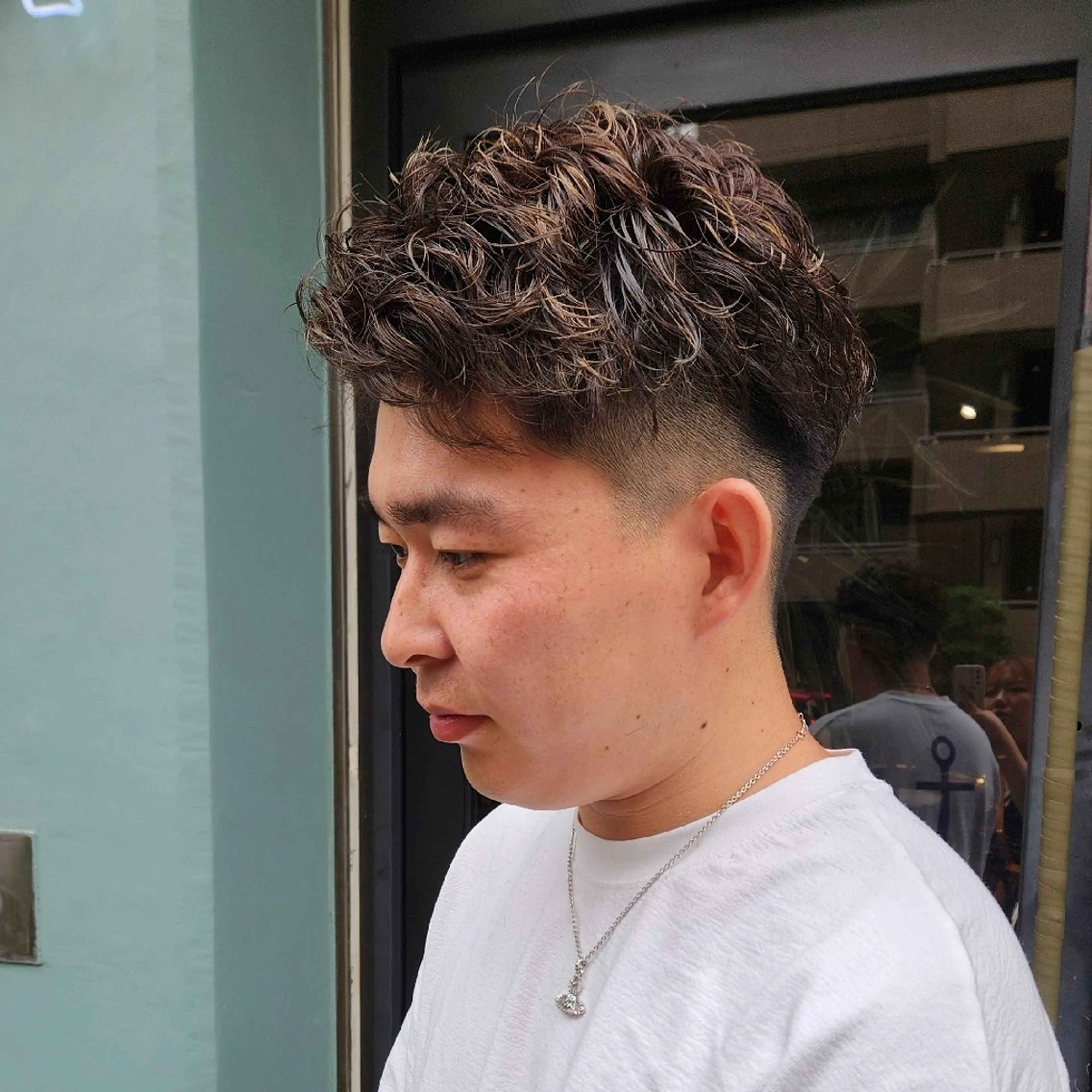 ショート メンズ メンズパーマ アッシュ カット ヘアカラー ハヤシ マユ ✂ 府中美容室のヘアスタイル