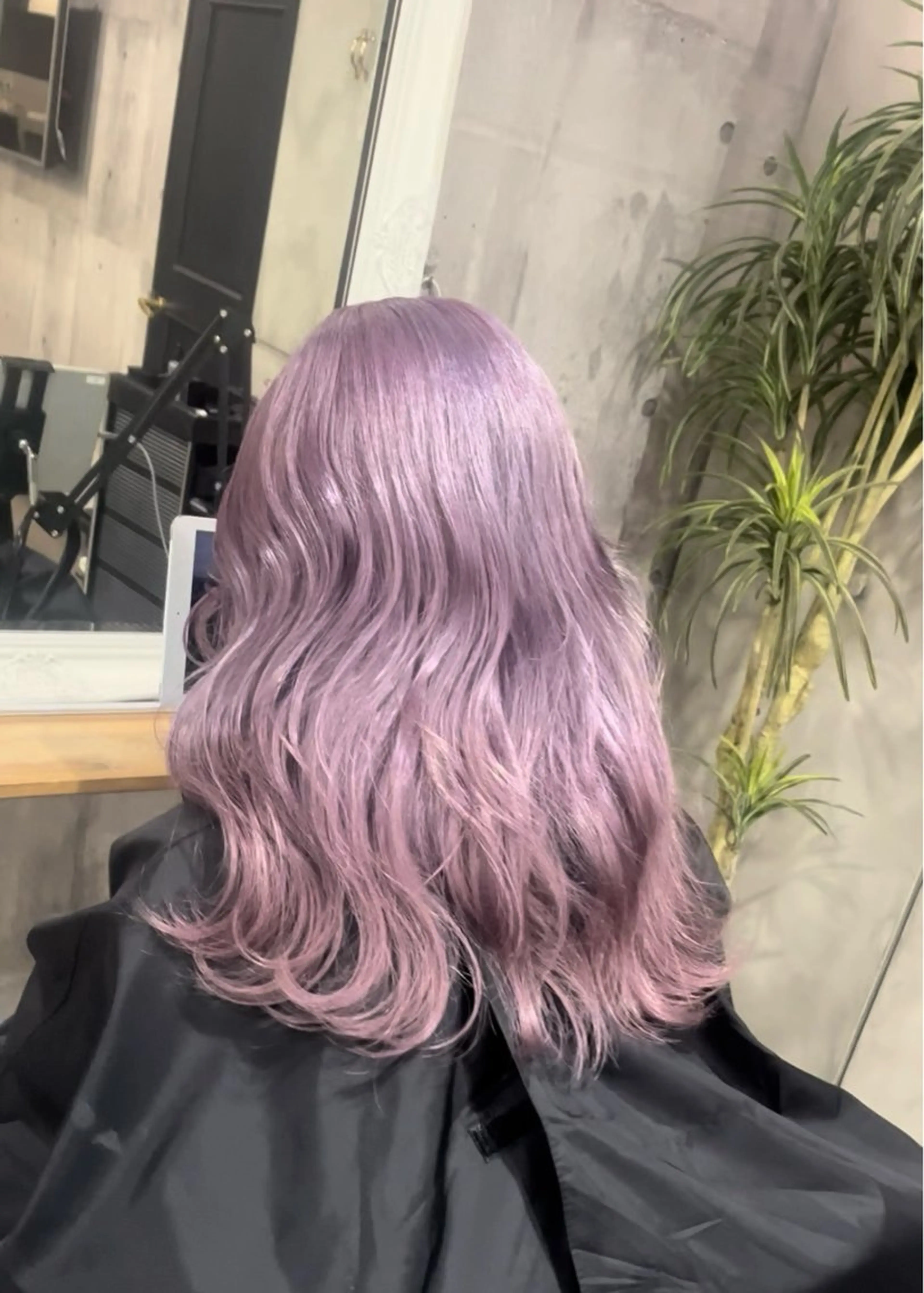 ロング ヘアカラー レイヤーカット特化 💜SARIのヘアスタイル