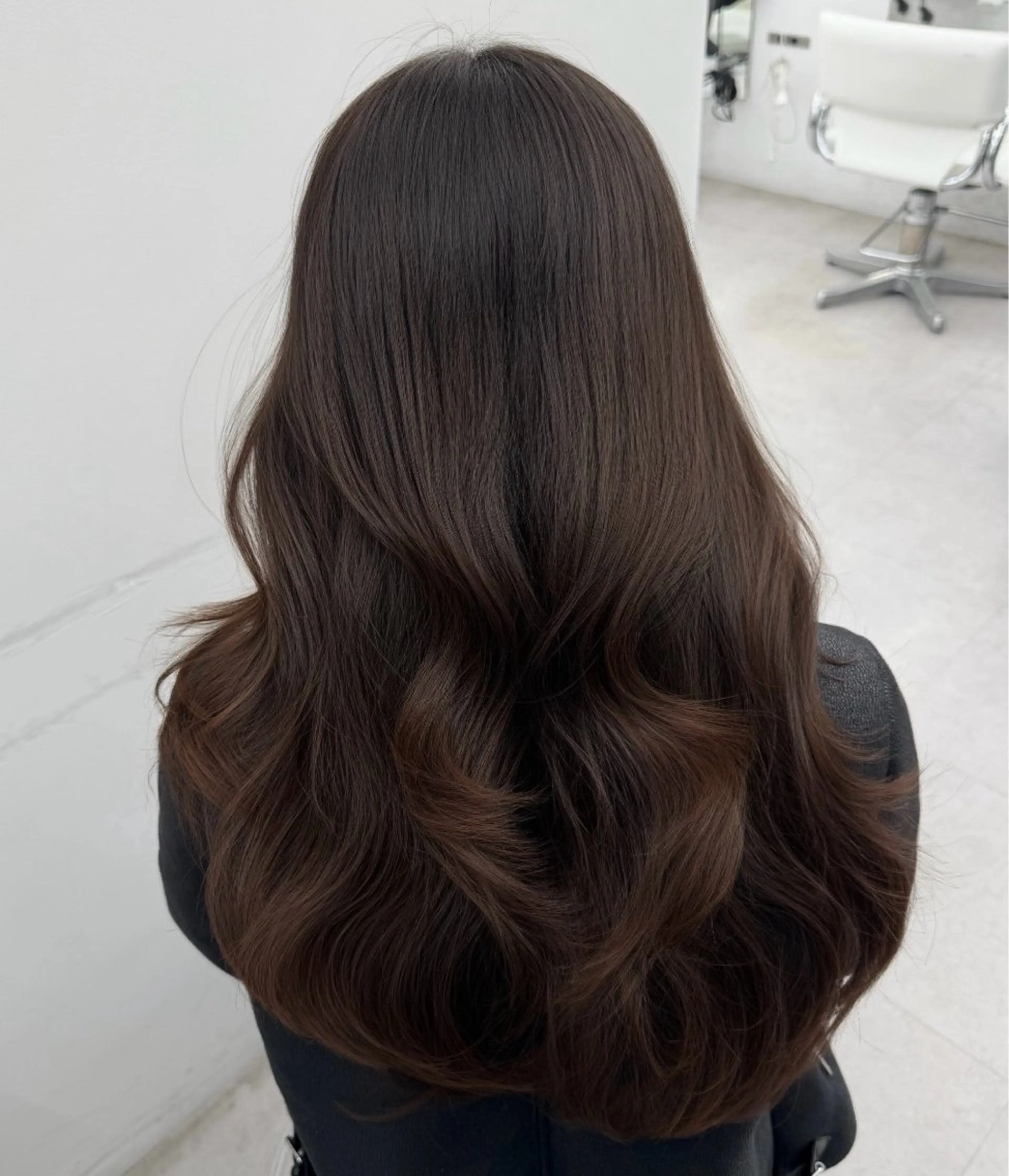 ロング カラー ブラウンカラー カット ヘアカラー トリートメント 韓国ヘア/顔周り ヘアセット/加藤優里のヘアスタイル
