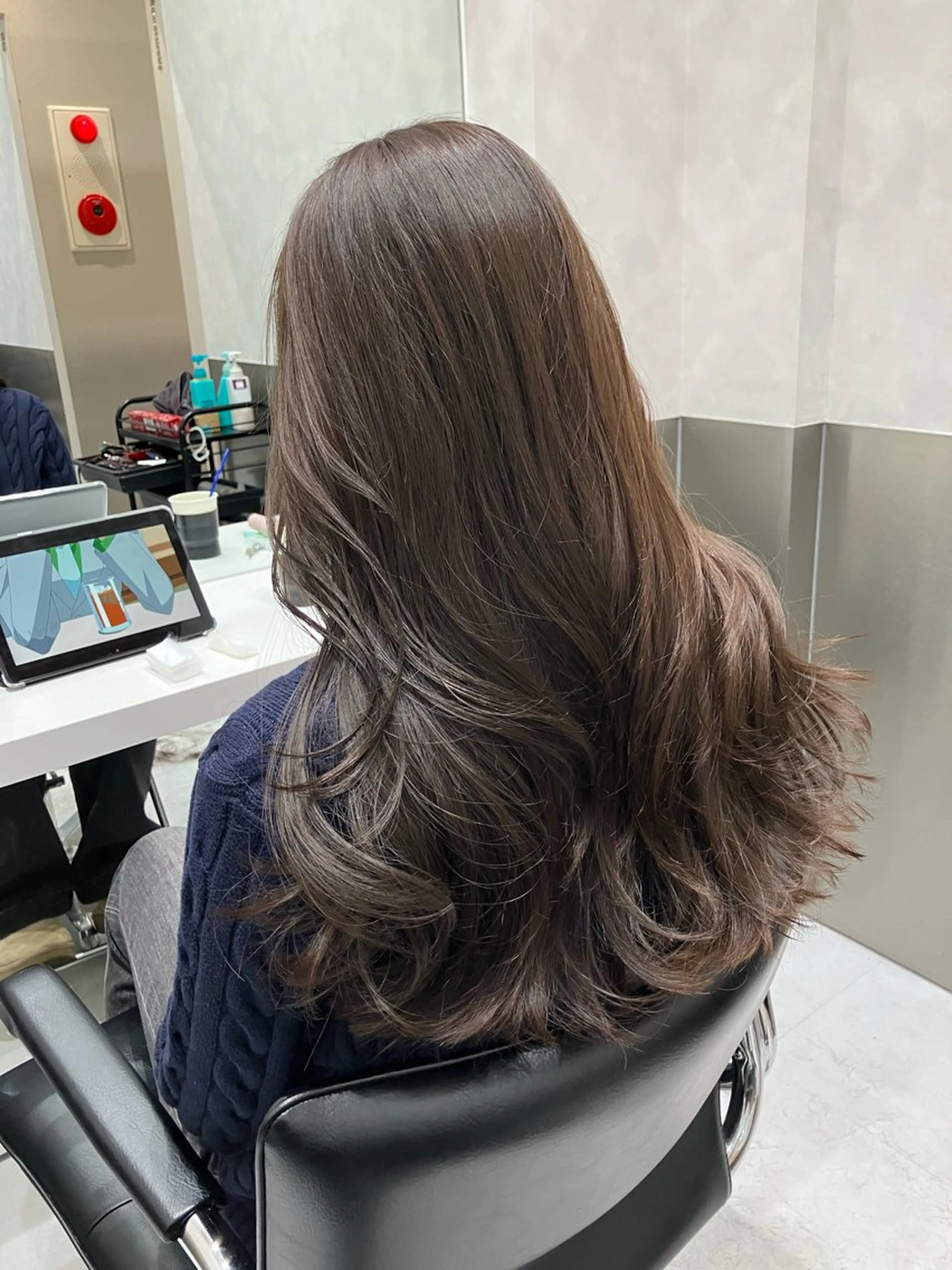 ロング カラー カット ヘアカラー トリートメント 💖ブリーチなし透明 感💖ASAHIのヘアスタイル