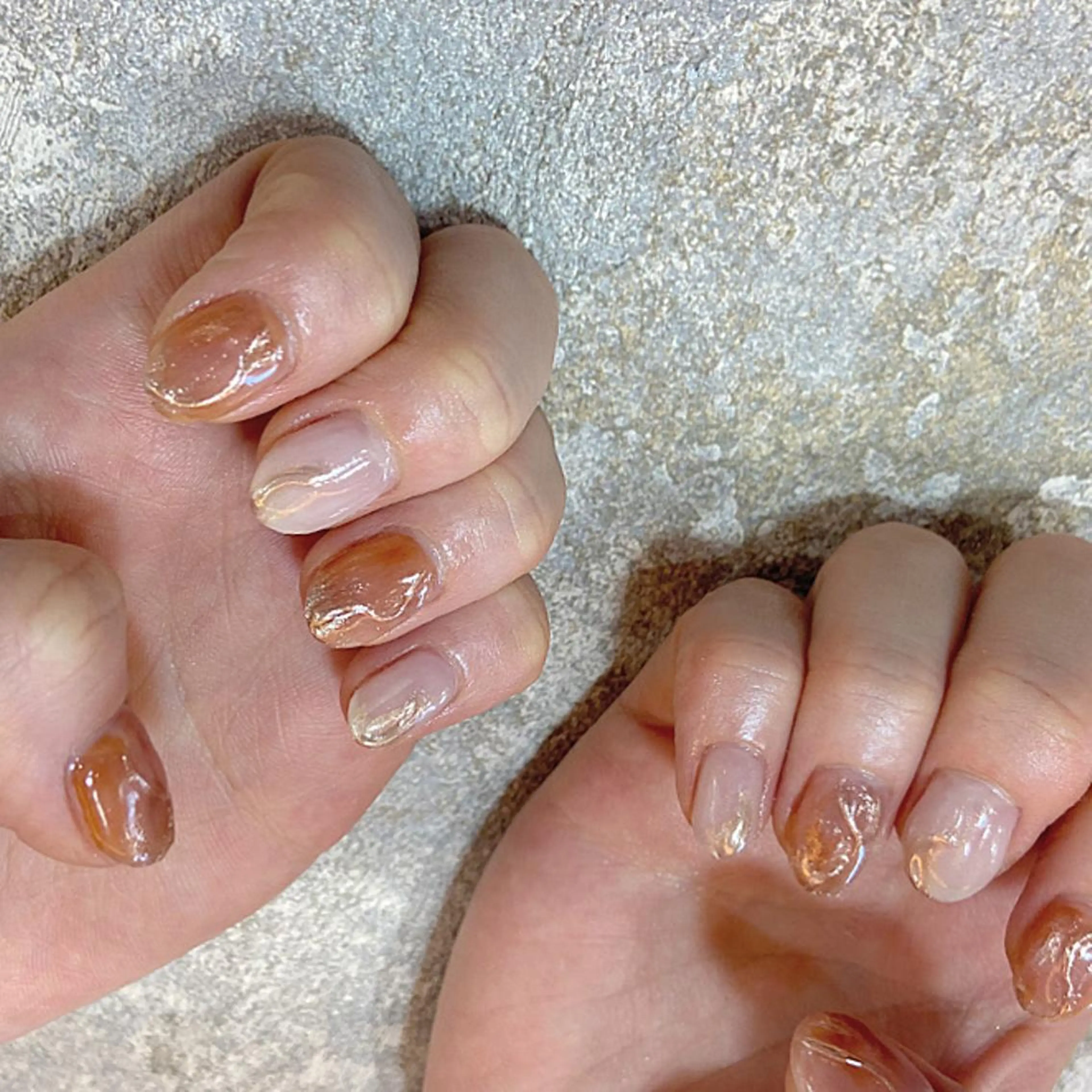 ネイル ニュアンスネイル . .のネイルデザイン