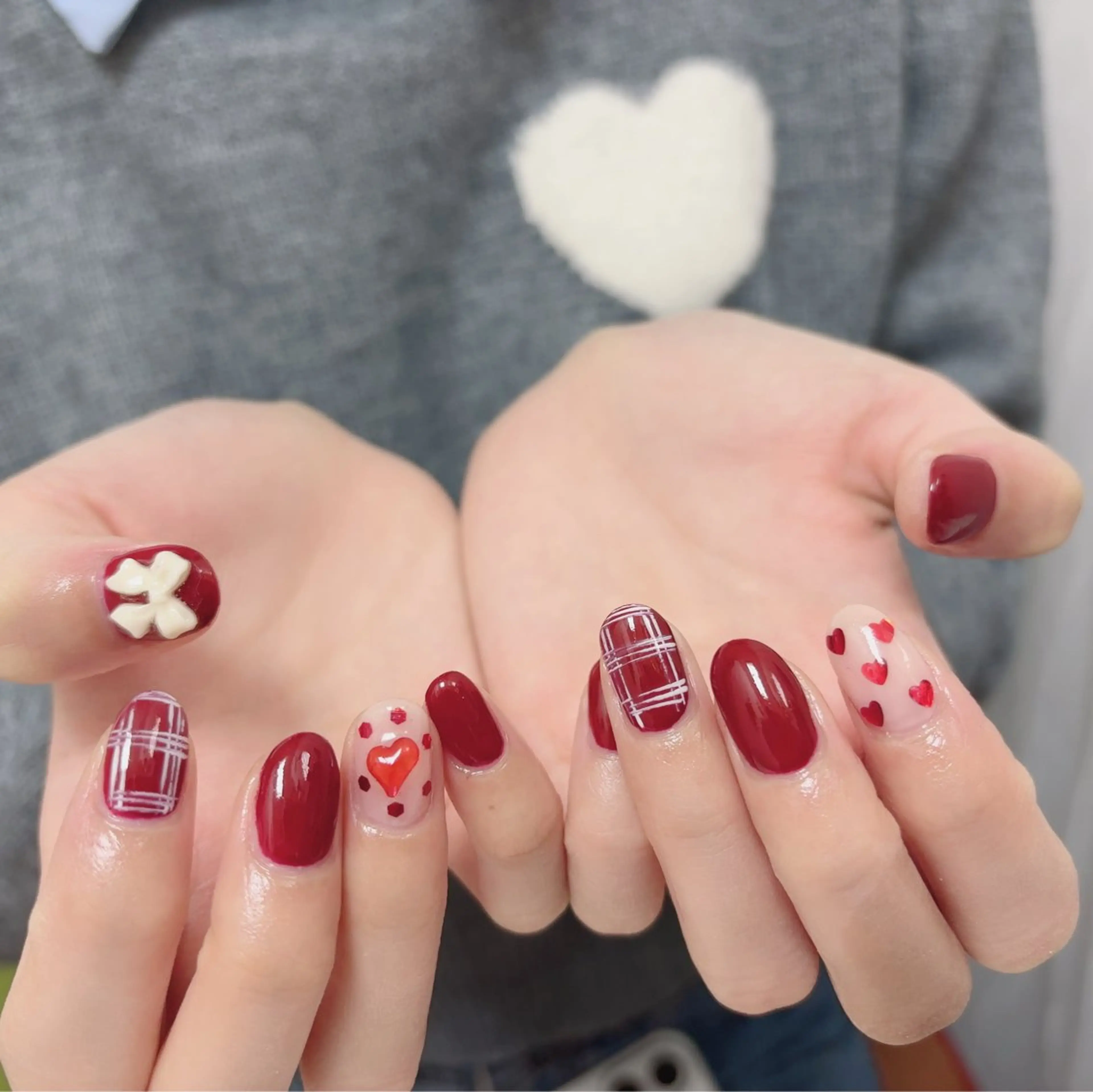 ネイル ハンドネイル mano nella manoのネイルデザイン