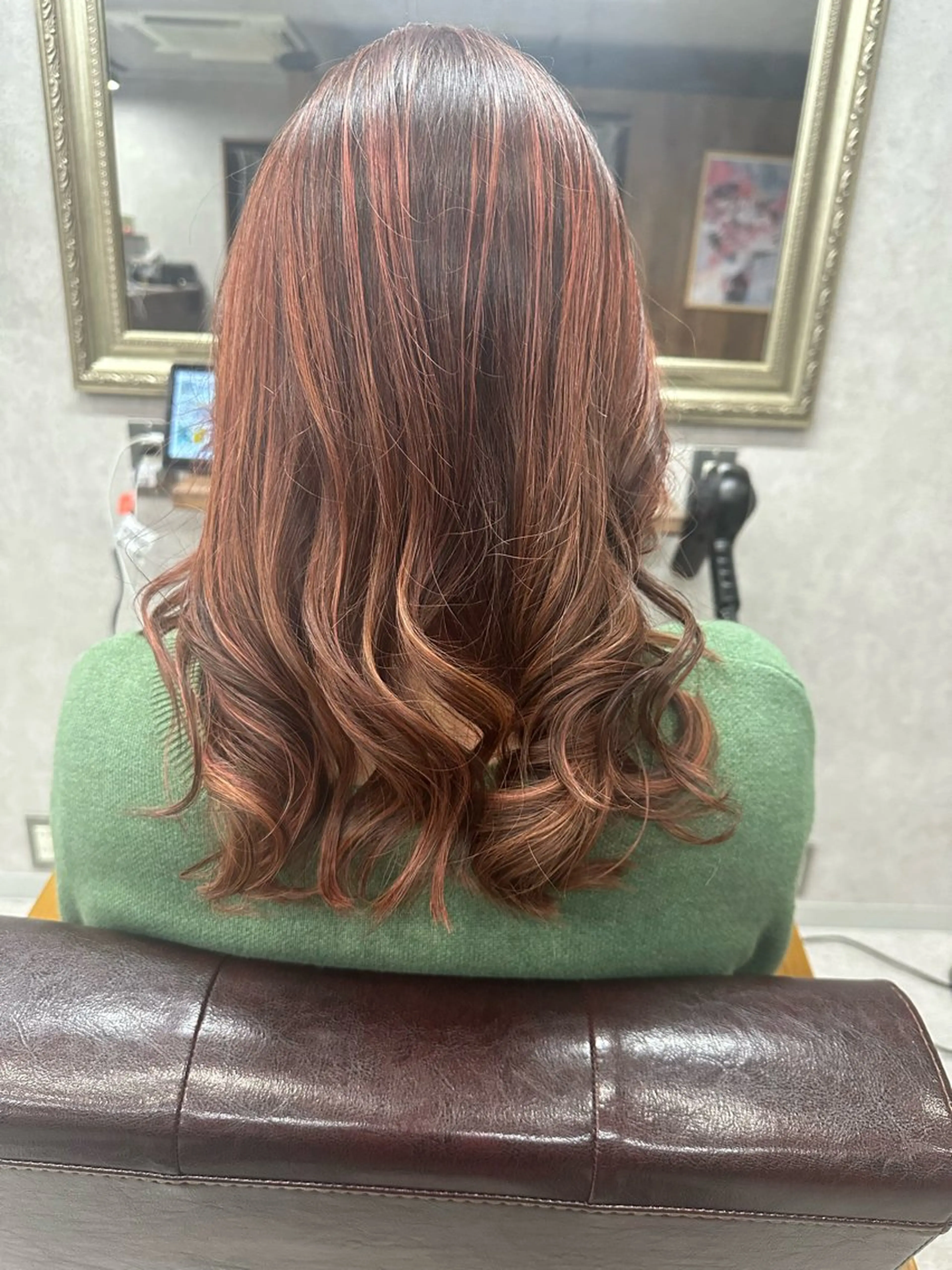 ロング カラー カット ヘアカラー Lien 深井店のヘアスタイル