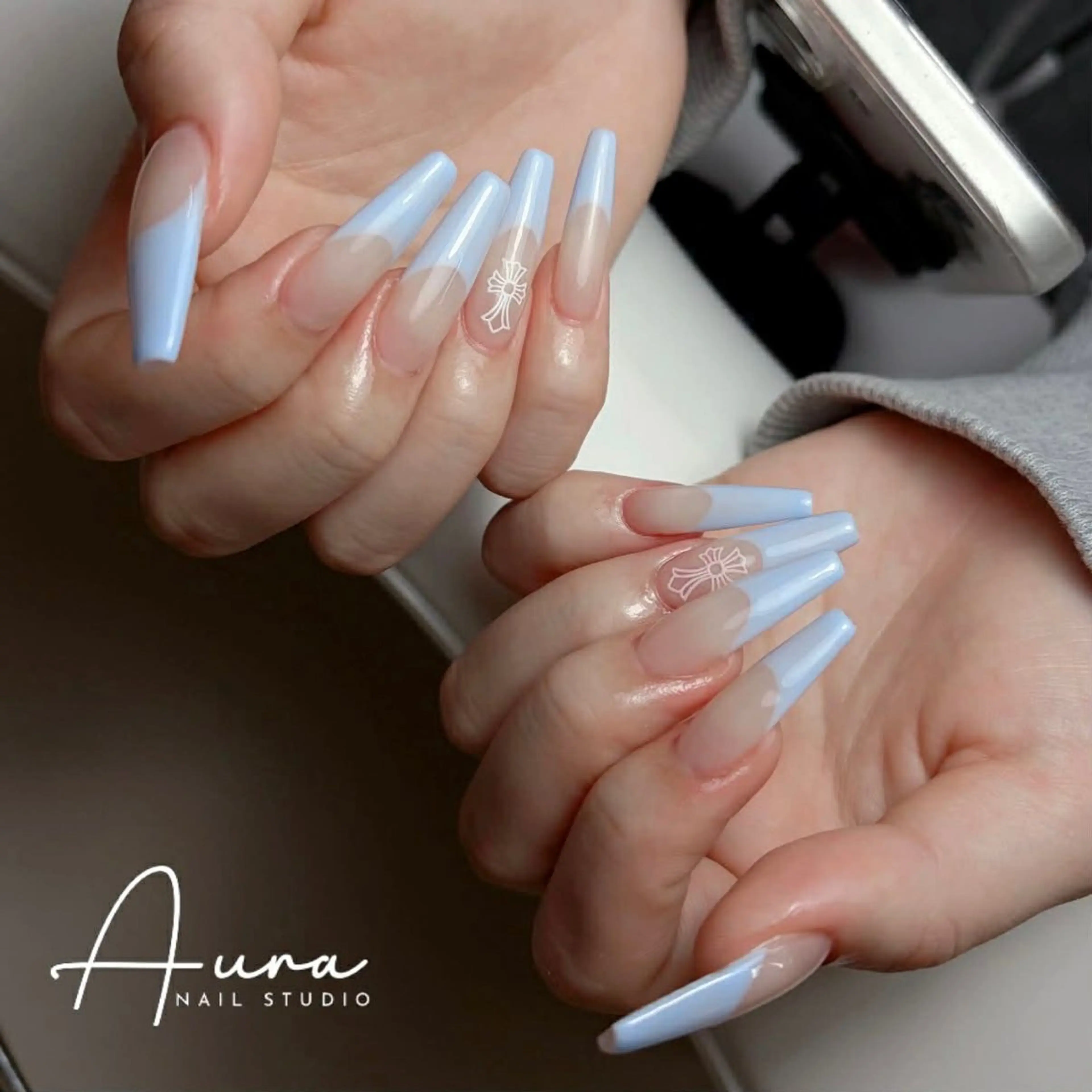 ネイル ハンドネイル Aura Nail Studioのネイルデザイン