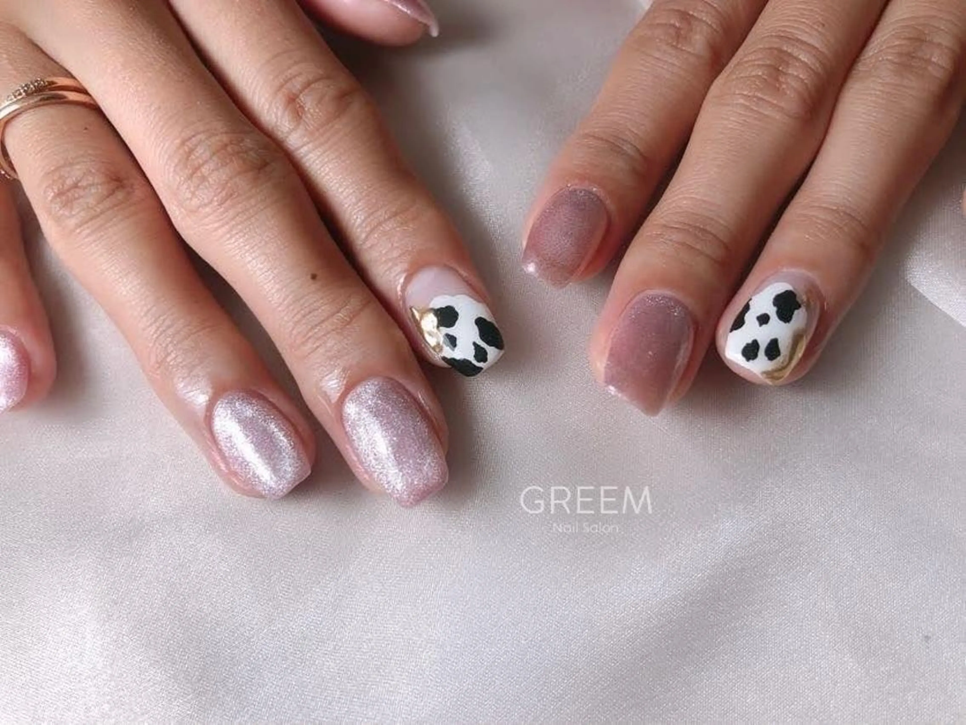 ネイル アニマル柄 アートネイル ジェルネイル キラキラネイル マグネットネイル GREEM グリームのネイルデザイン