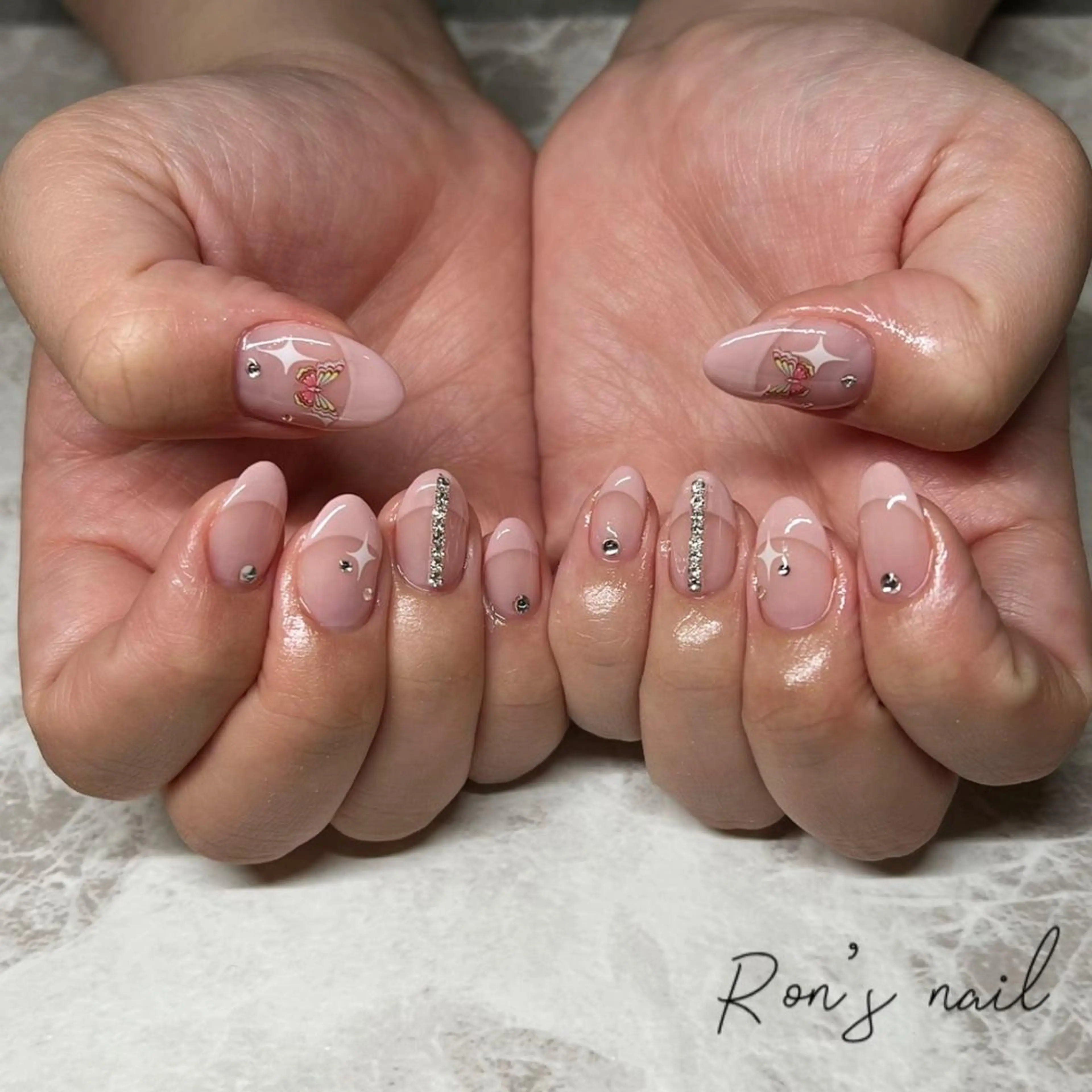 ネイル Ron's nail 笹岡のネイルデザイン