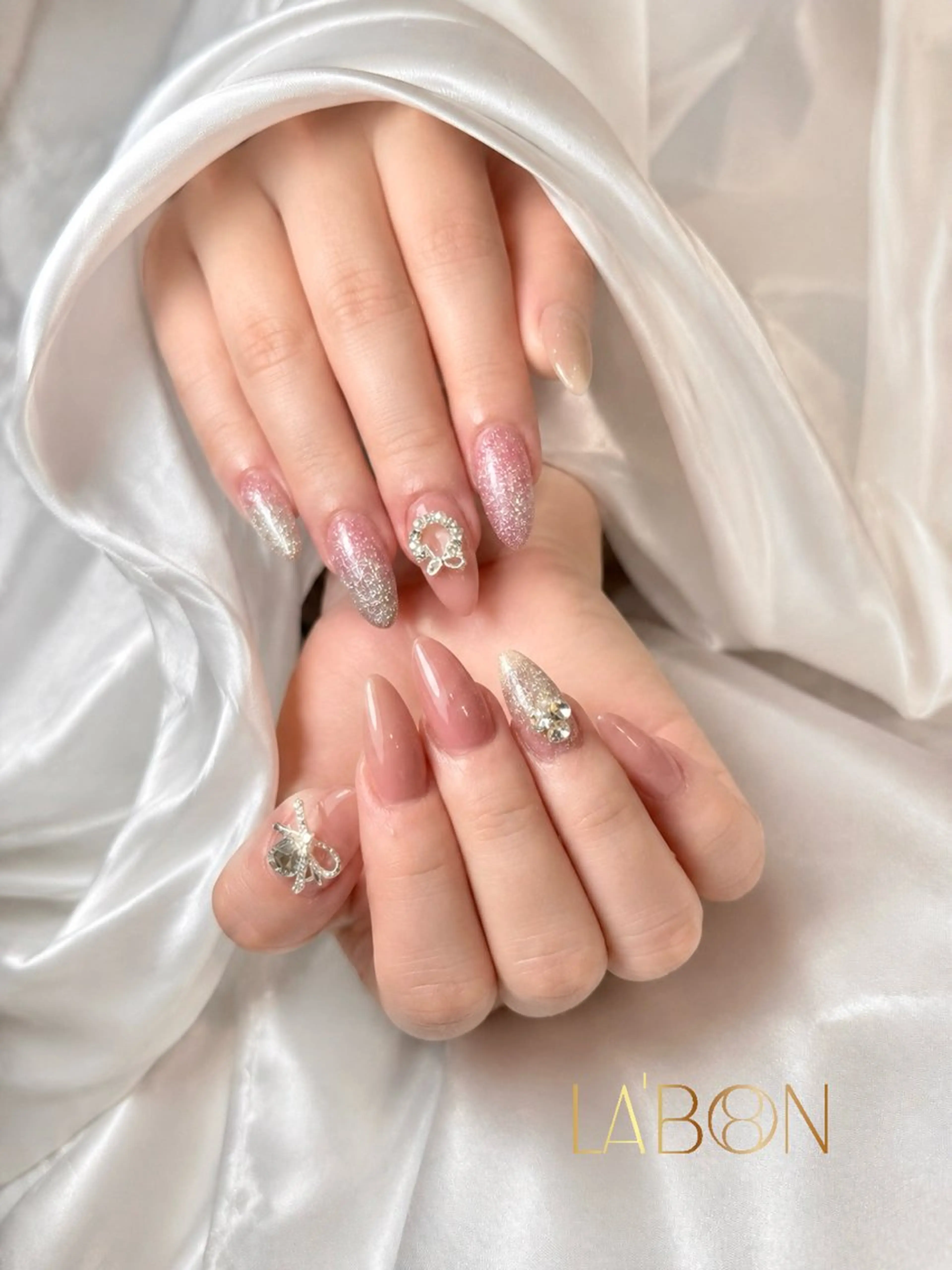 ネイル アートネイル ジェルネイル キラキラネイル 韓国ネイル ロングネイル Labon Nails Artのネイルデザイン