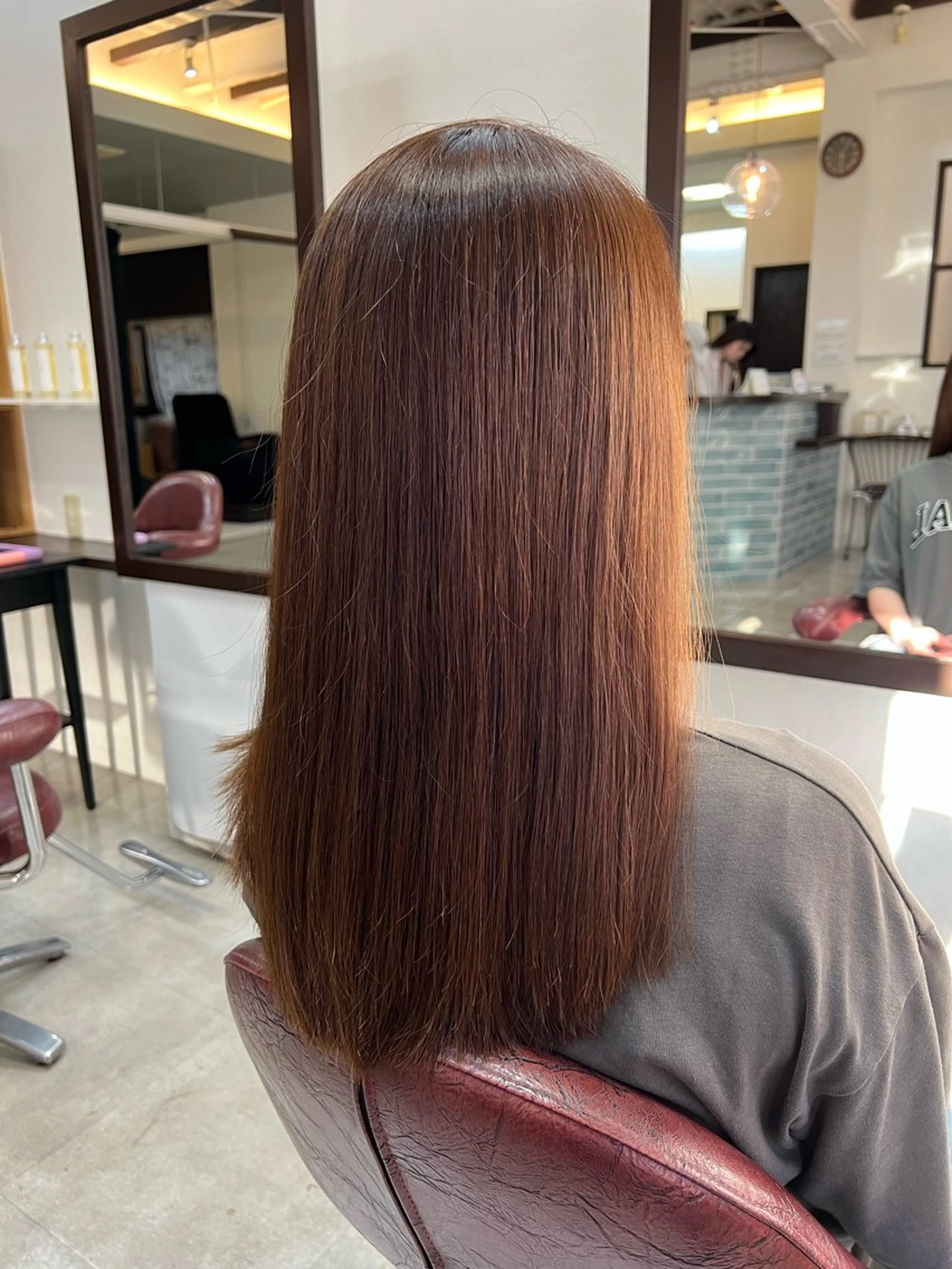 ロング 吉岡 なみのヘアスタイル