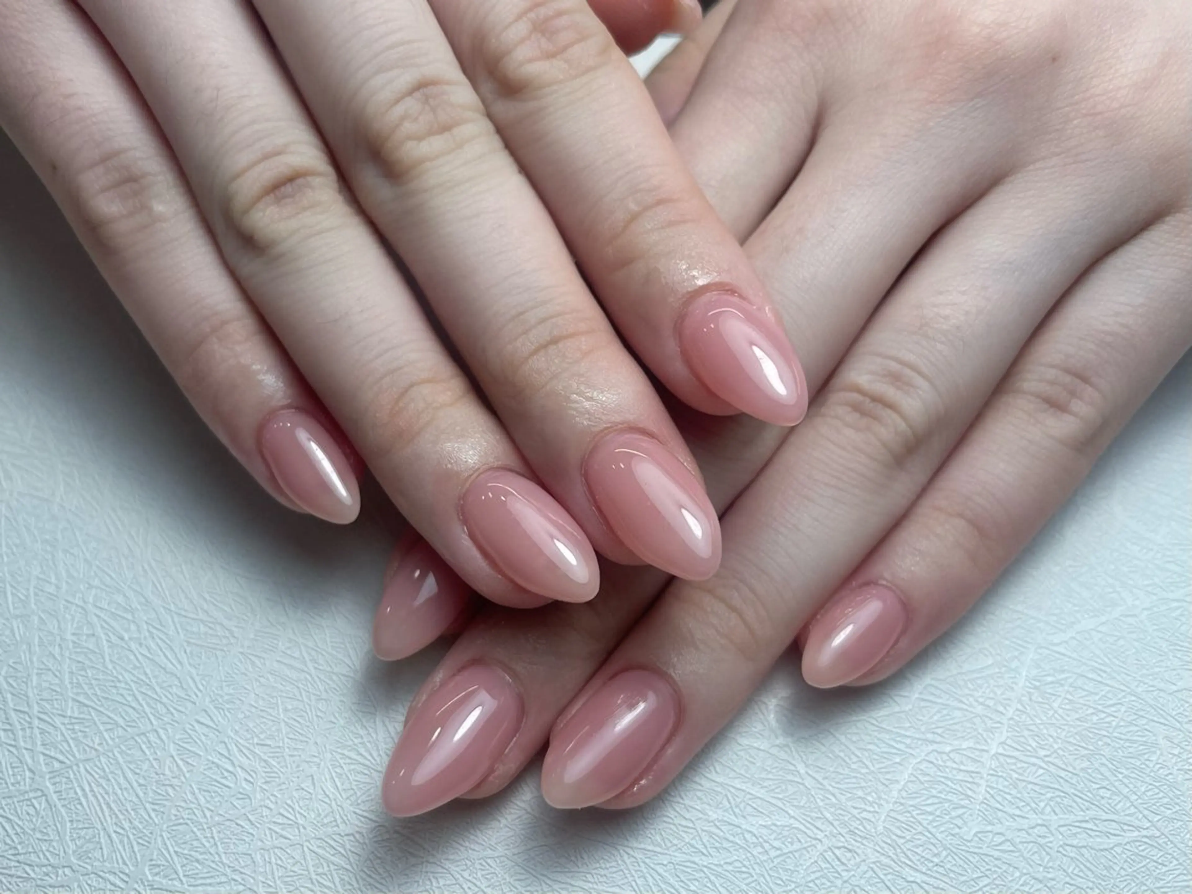 ネイル チークネイル 長さ出し フレンチネイル グラデーション キラキラネイル 中野駅から2分 MEO NAILのネイルデザイン