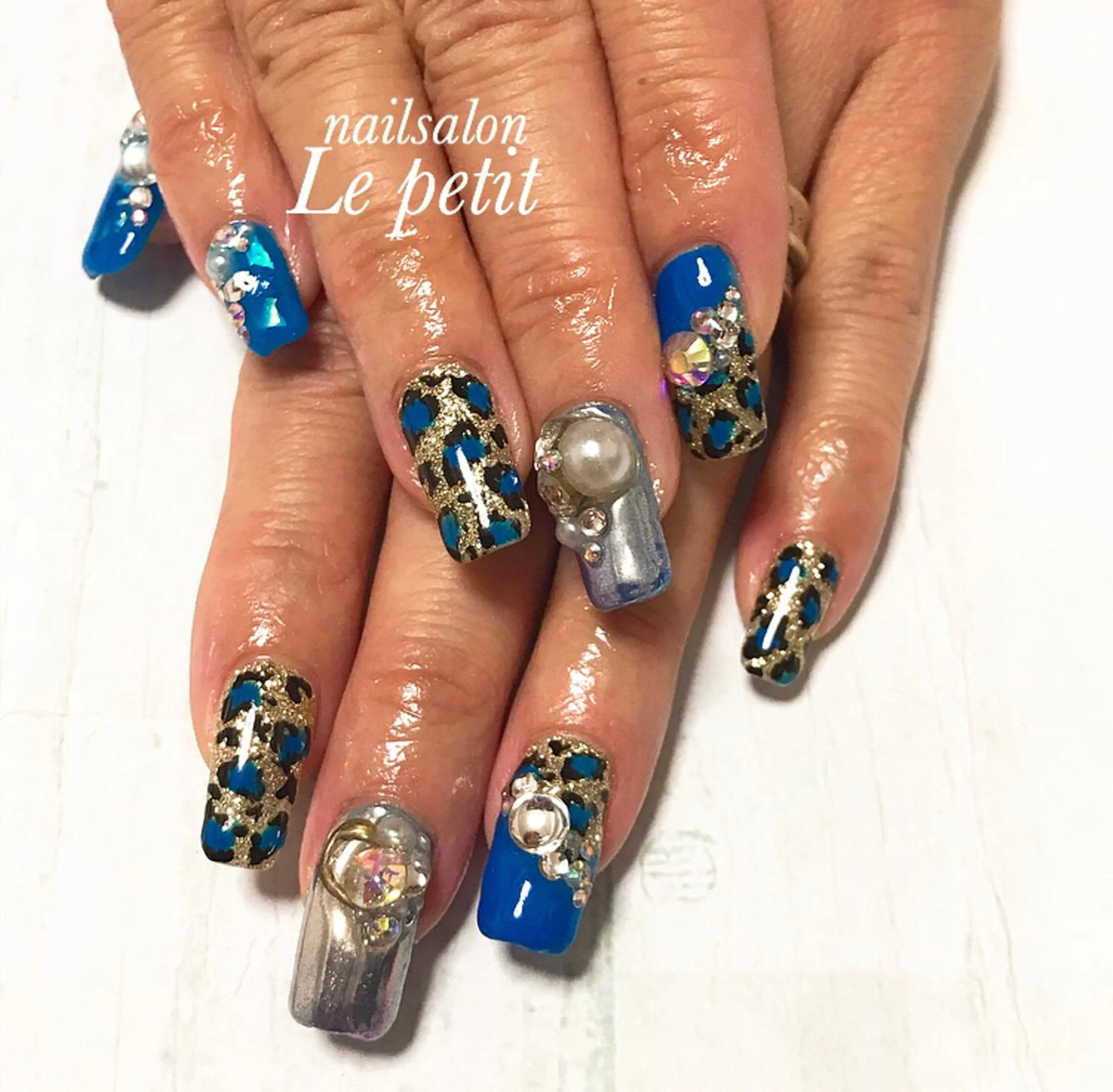 ネイル 石野 広佳のネイルデザイン