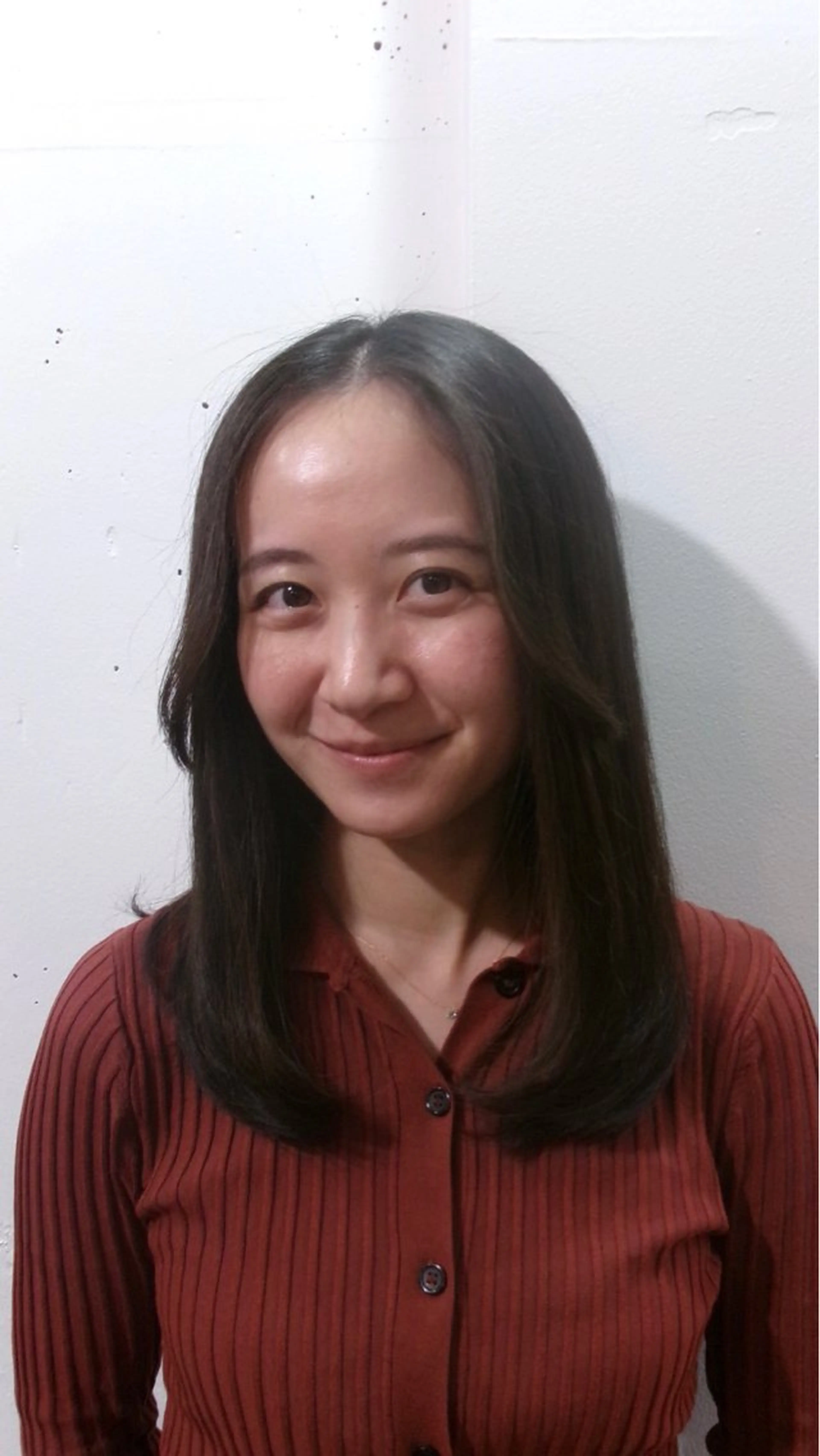 セミロング レイヤーカット カット｜ハイトーン｜ Suzukaのヘアスタイル