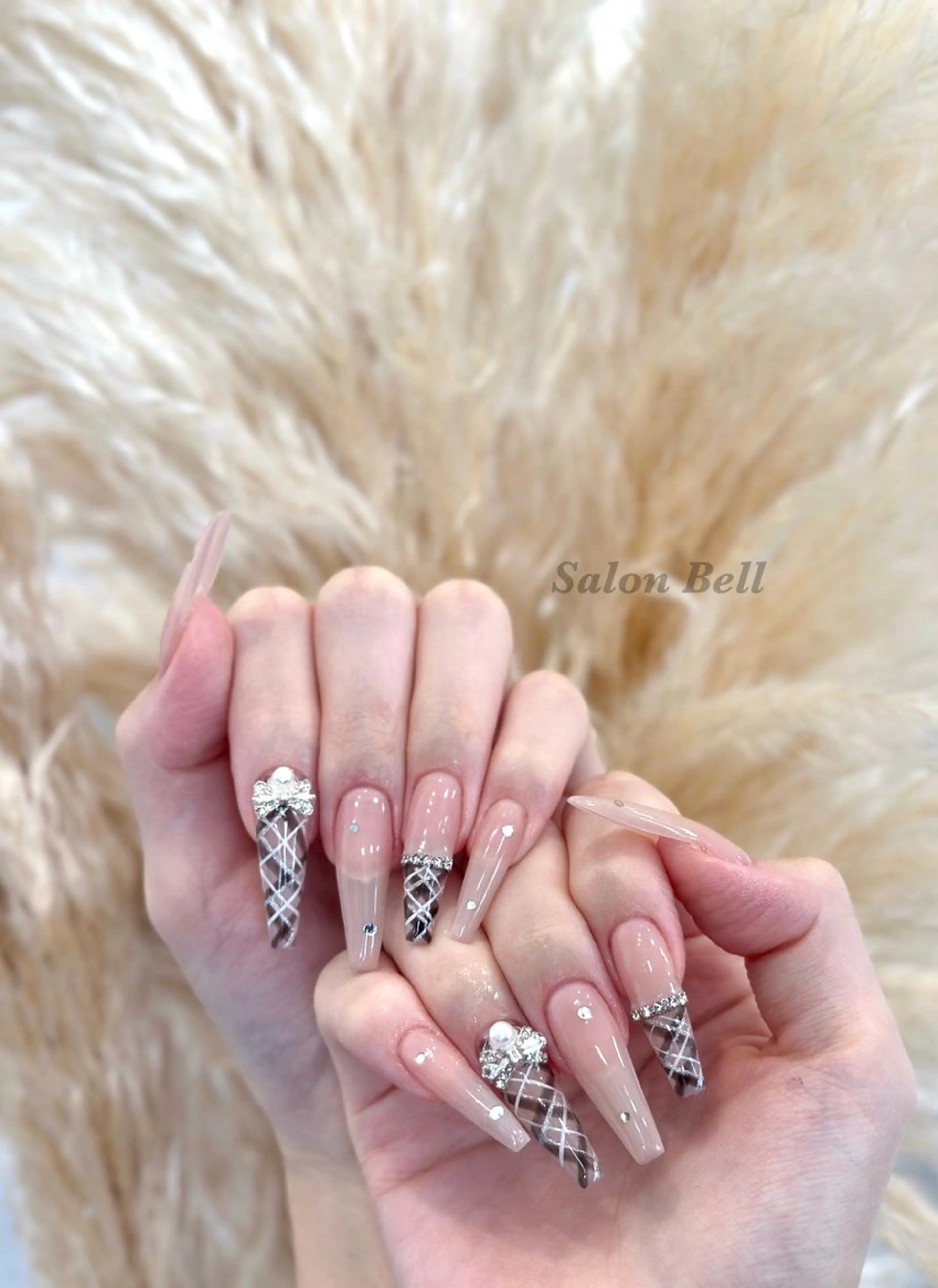 ネイル ハンドネイル Bell 富田林店 SAYAKAのネイルデザイン