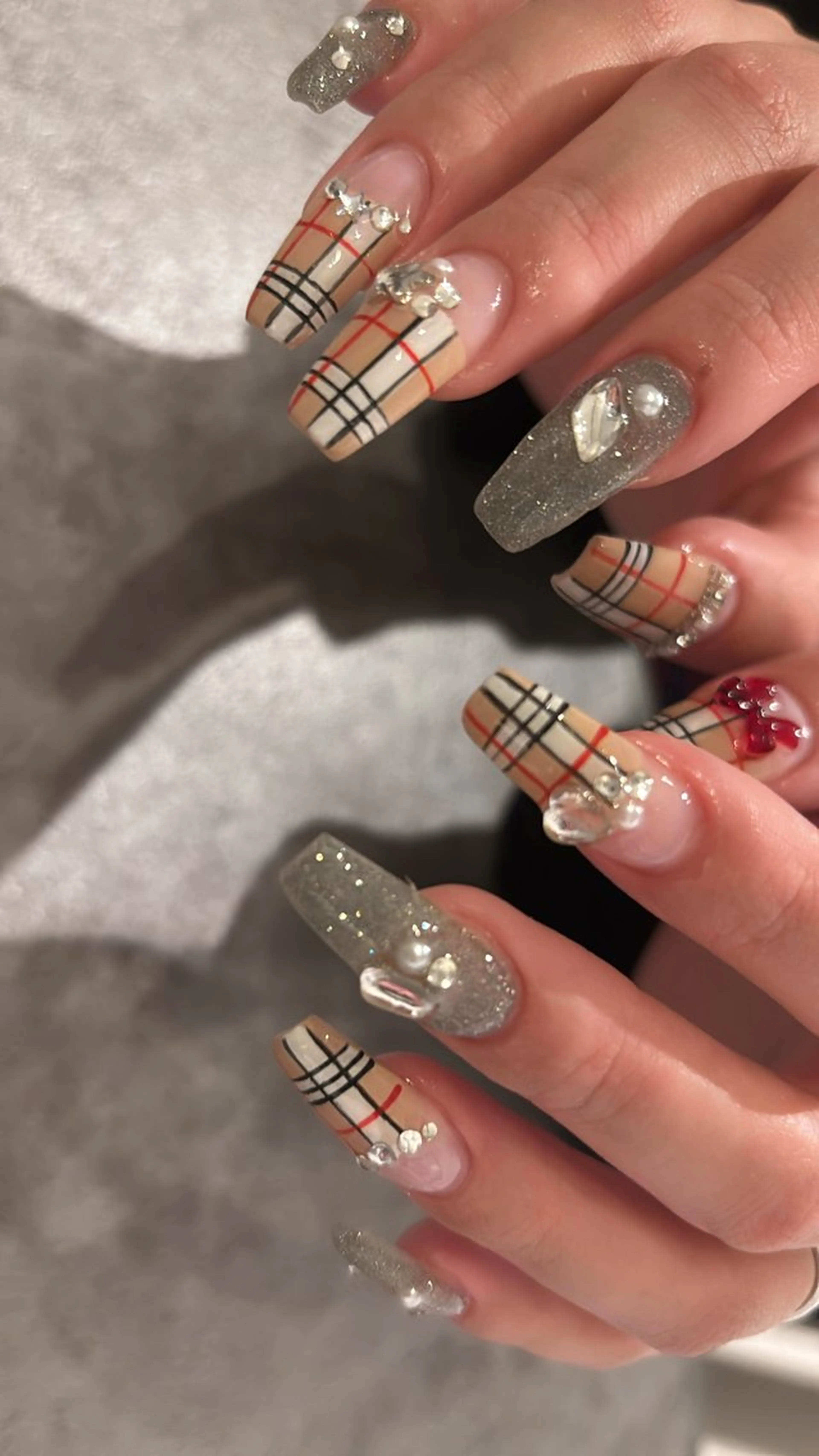 ネイル Mignon所属・Mignon 、のネイルデザイン