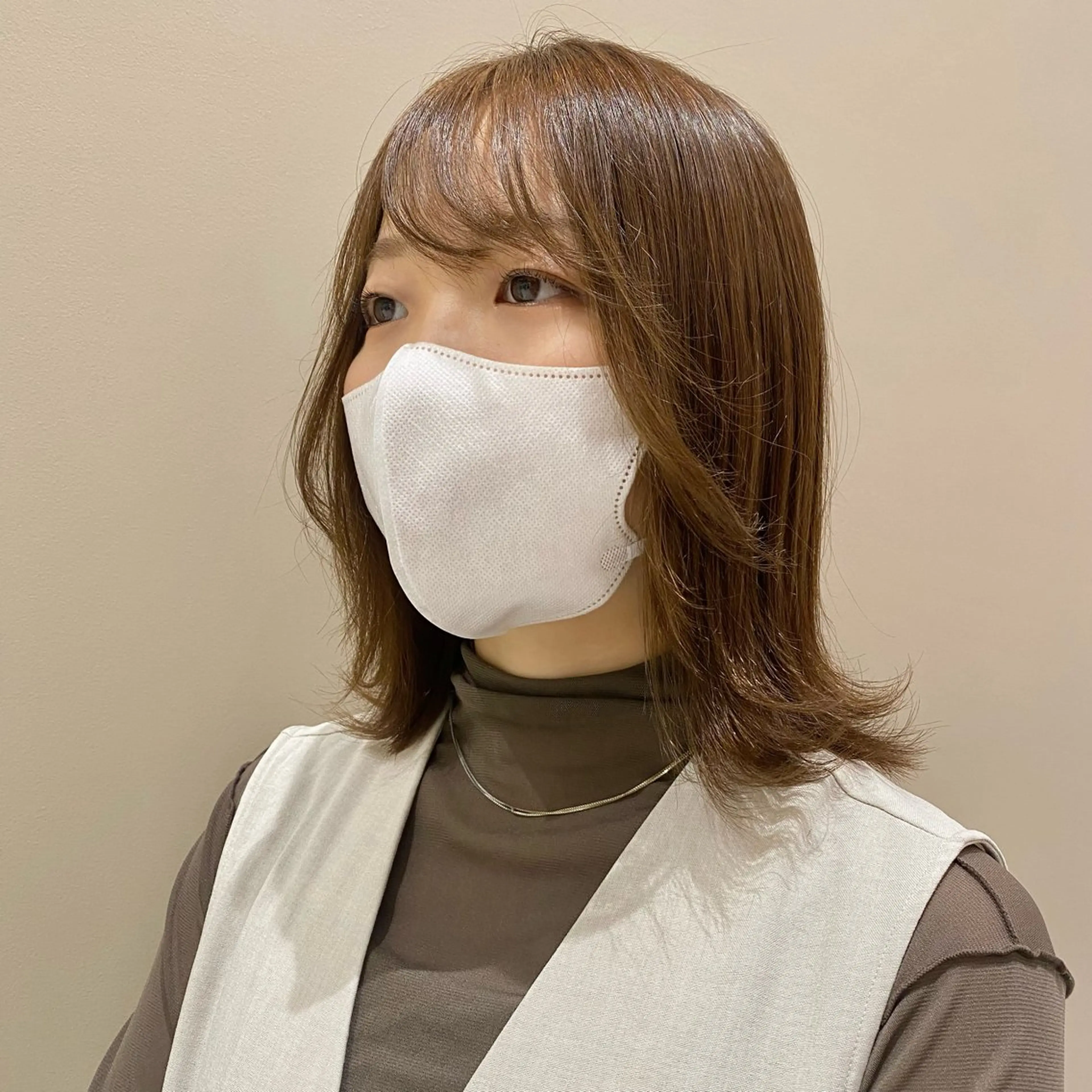 ミディアム カラー ベージュカラー カット ヘアカラー ベージュ/アレンジ /横浜/杉本千夏のヘアスタイル