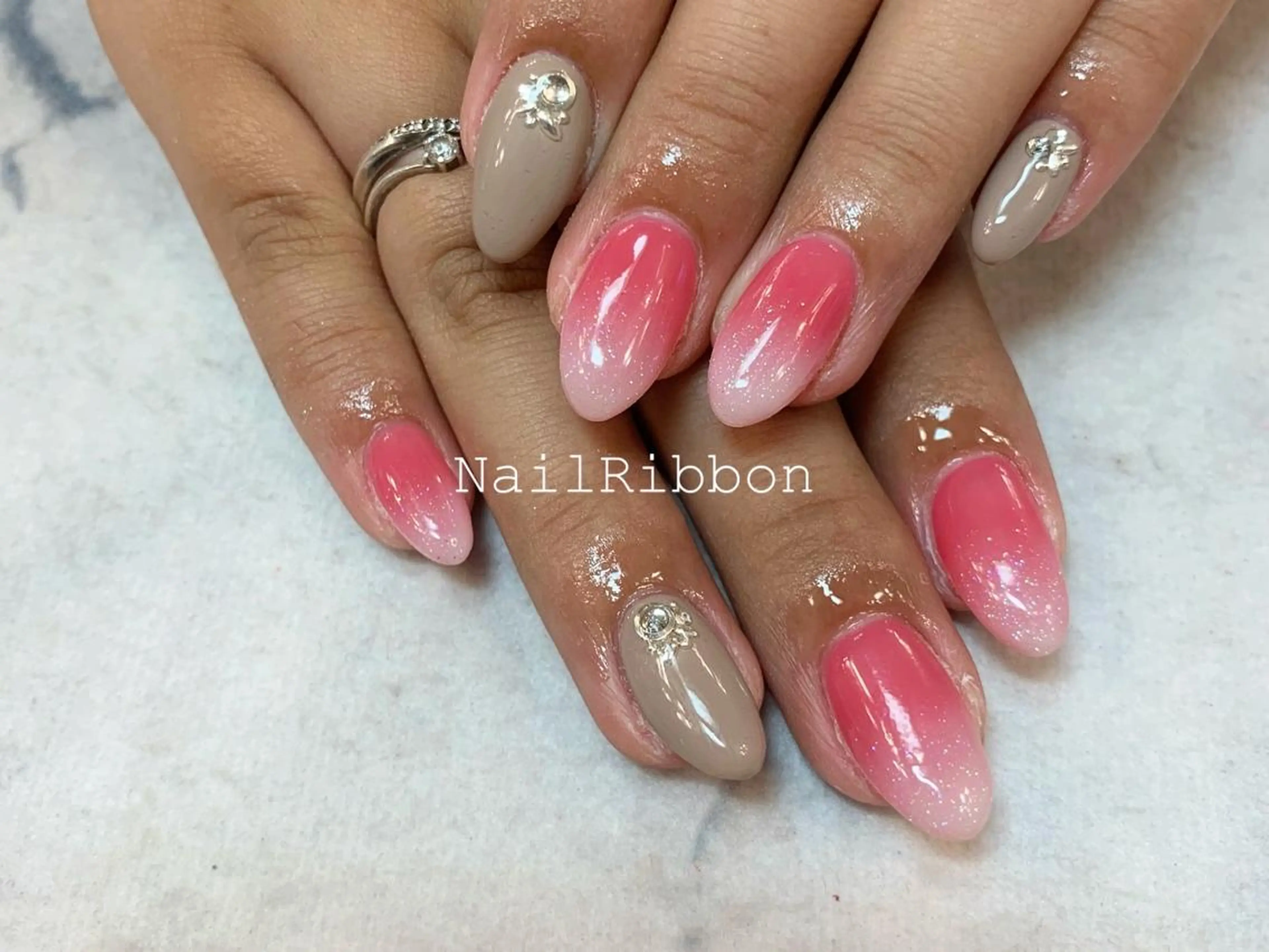 ネイル 🎀ネイルサロン RIRI🎀のネイルデザイン