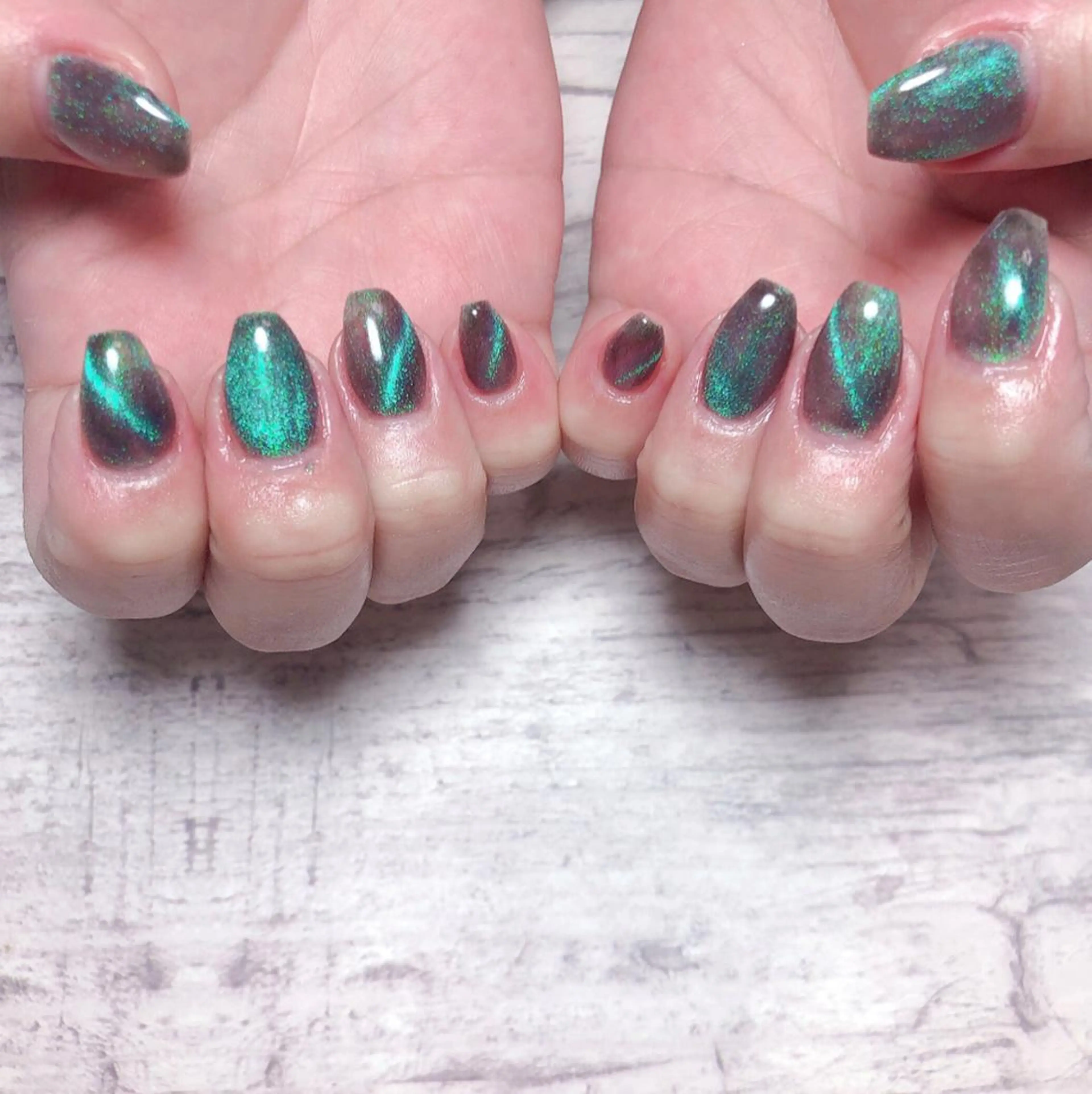 ネイル マグネットネイル DollyGirl KYOKOのネイルデザイン