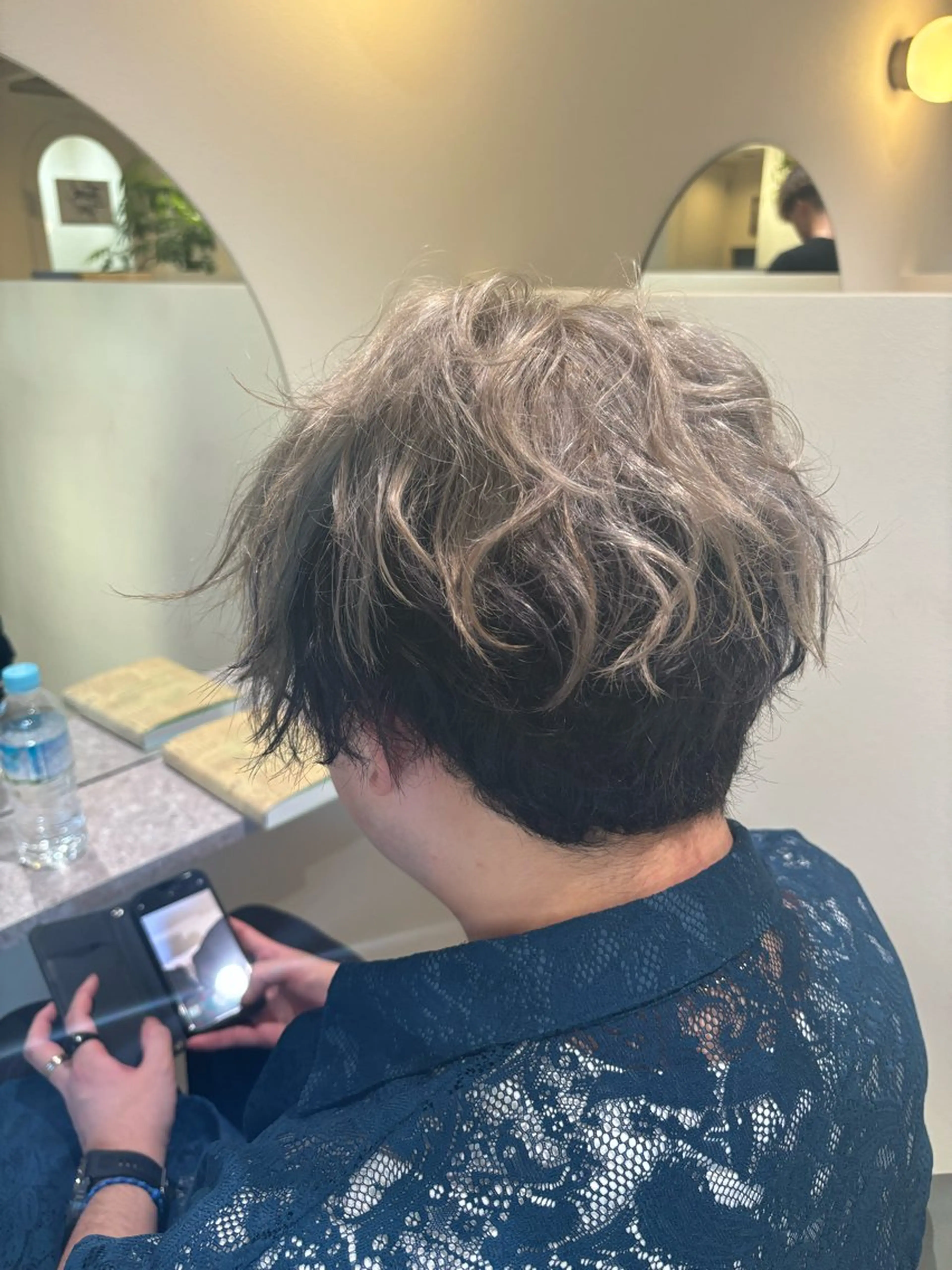 ショート カラー デザインカラー 中田 渚のヘアスタイル