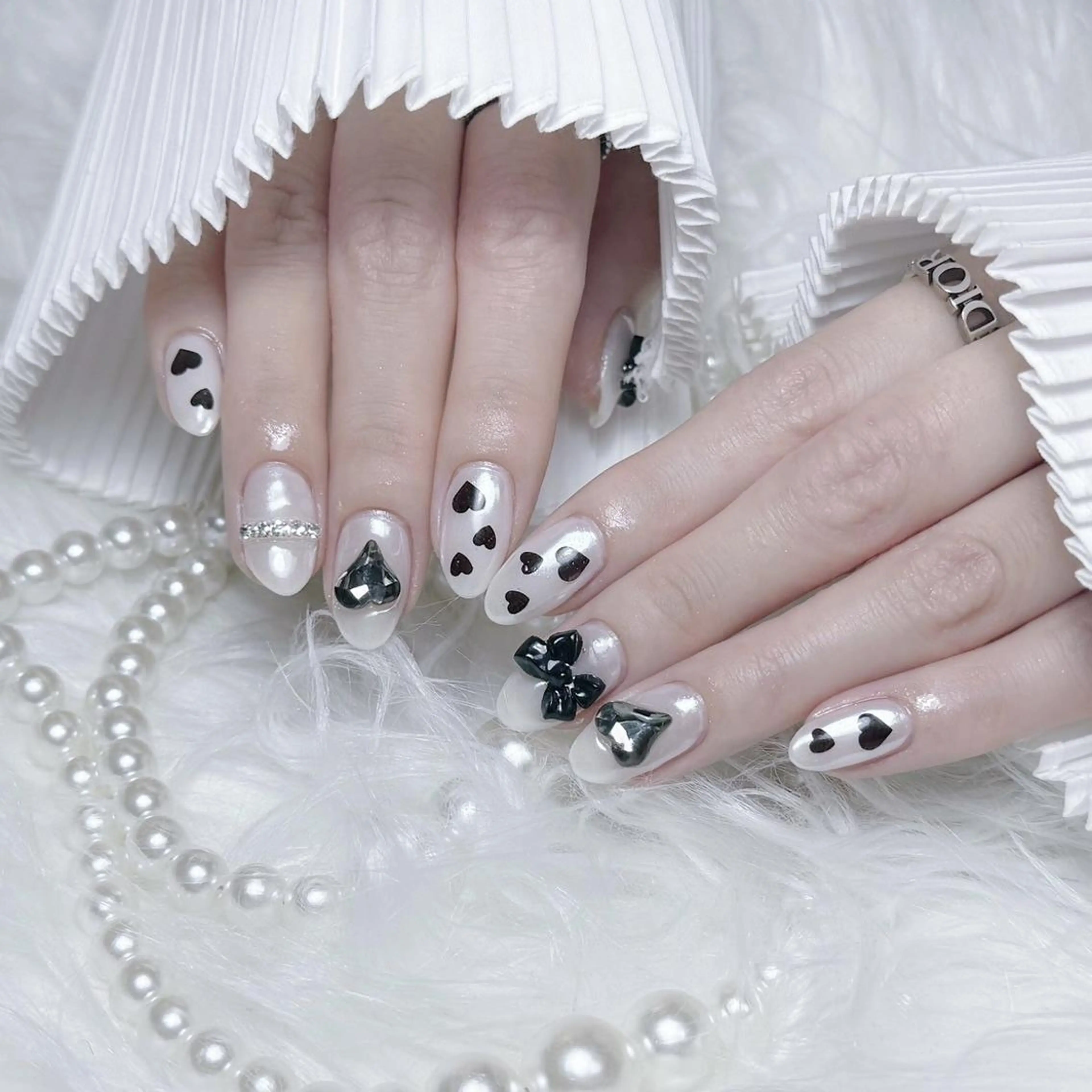 ネイル RAFFINE haru🦋🩵のネイルデザイン