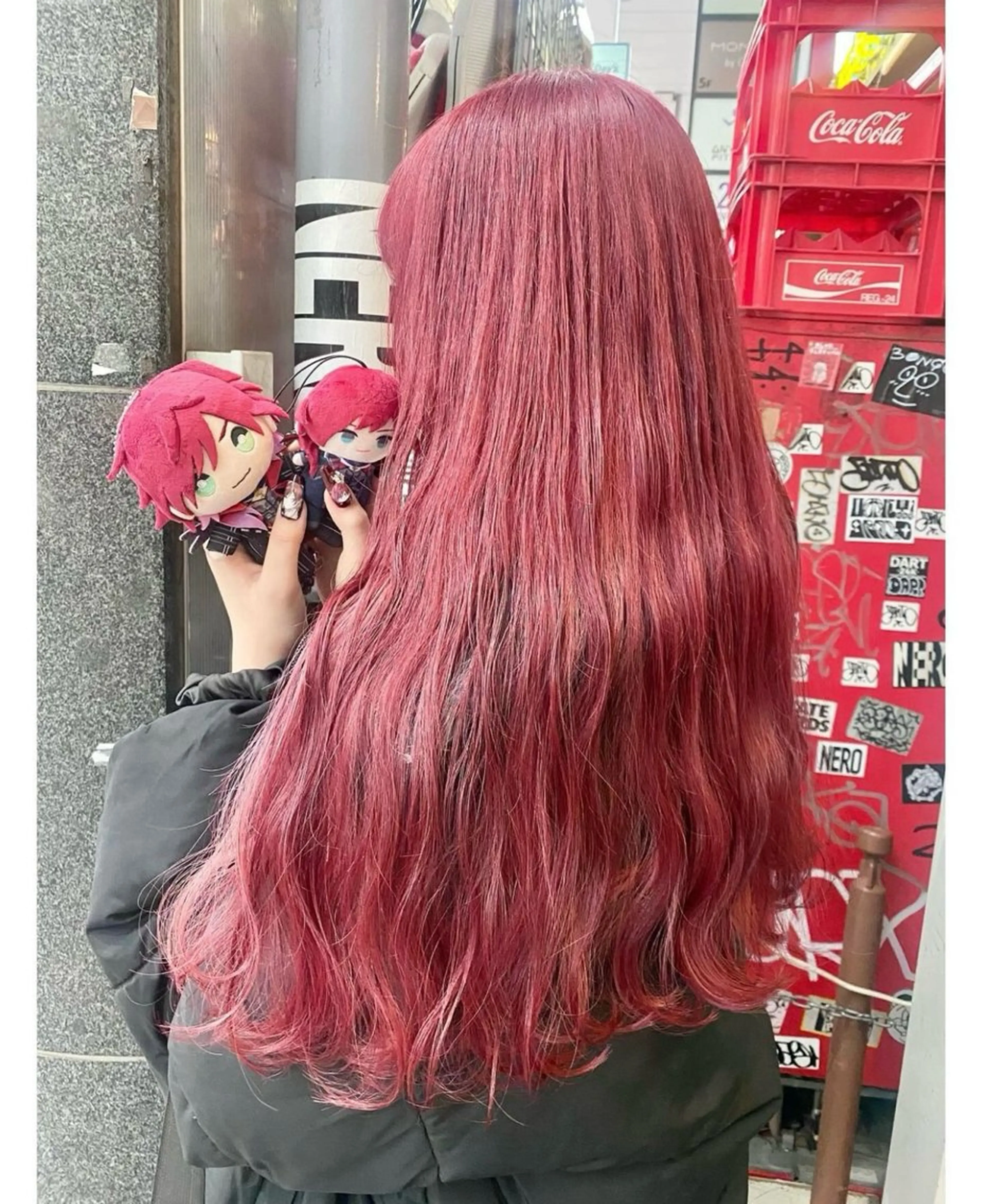 ロング カラー ブリーチ レッドカラー ヘアカラー TSUNO🦖 派手髪/オタク美容師のヘアスタイル