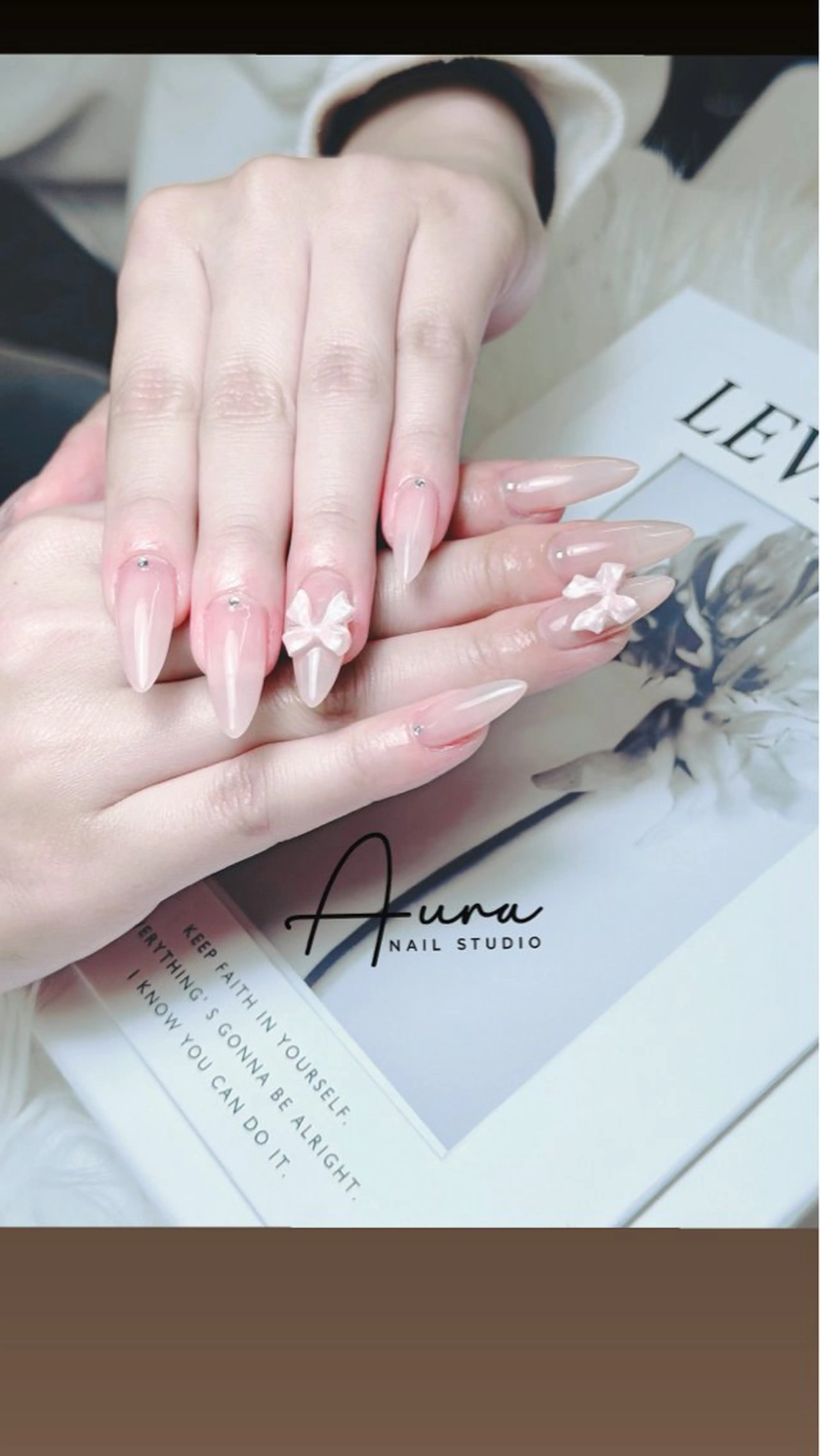 ネイル ハンドネイル Aura Nail HanNaのネイルデザイン